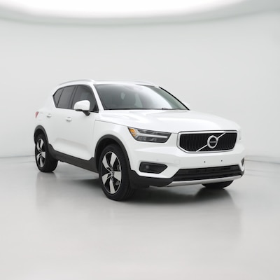 2021 Volvo XC40 T5 Momentum