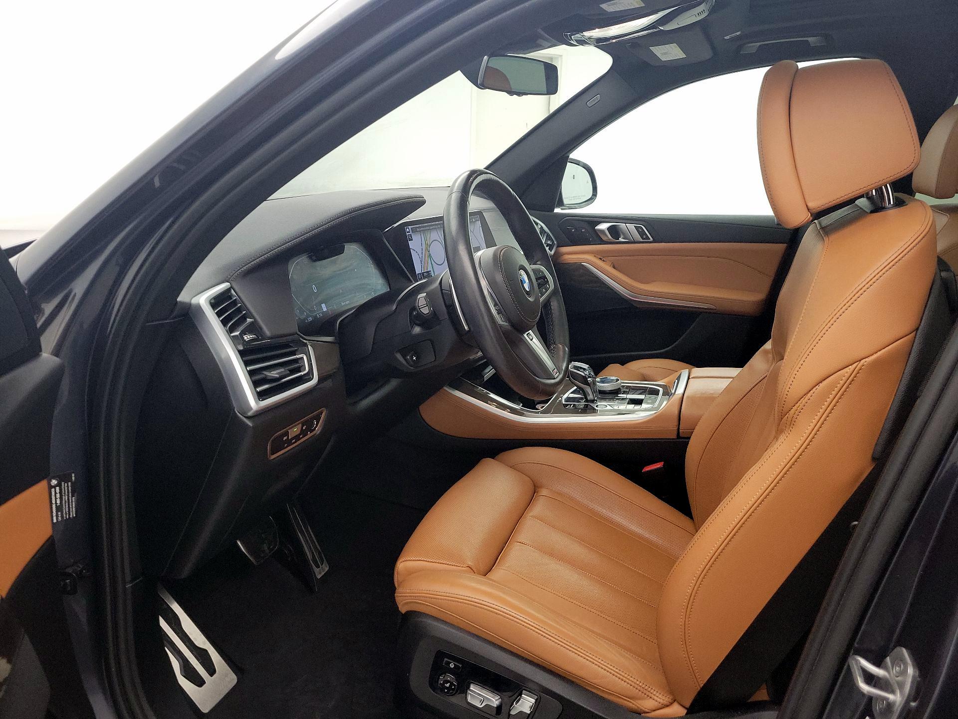 Thumbnail: 2022 BMW X5 - 11