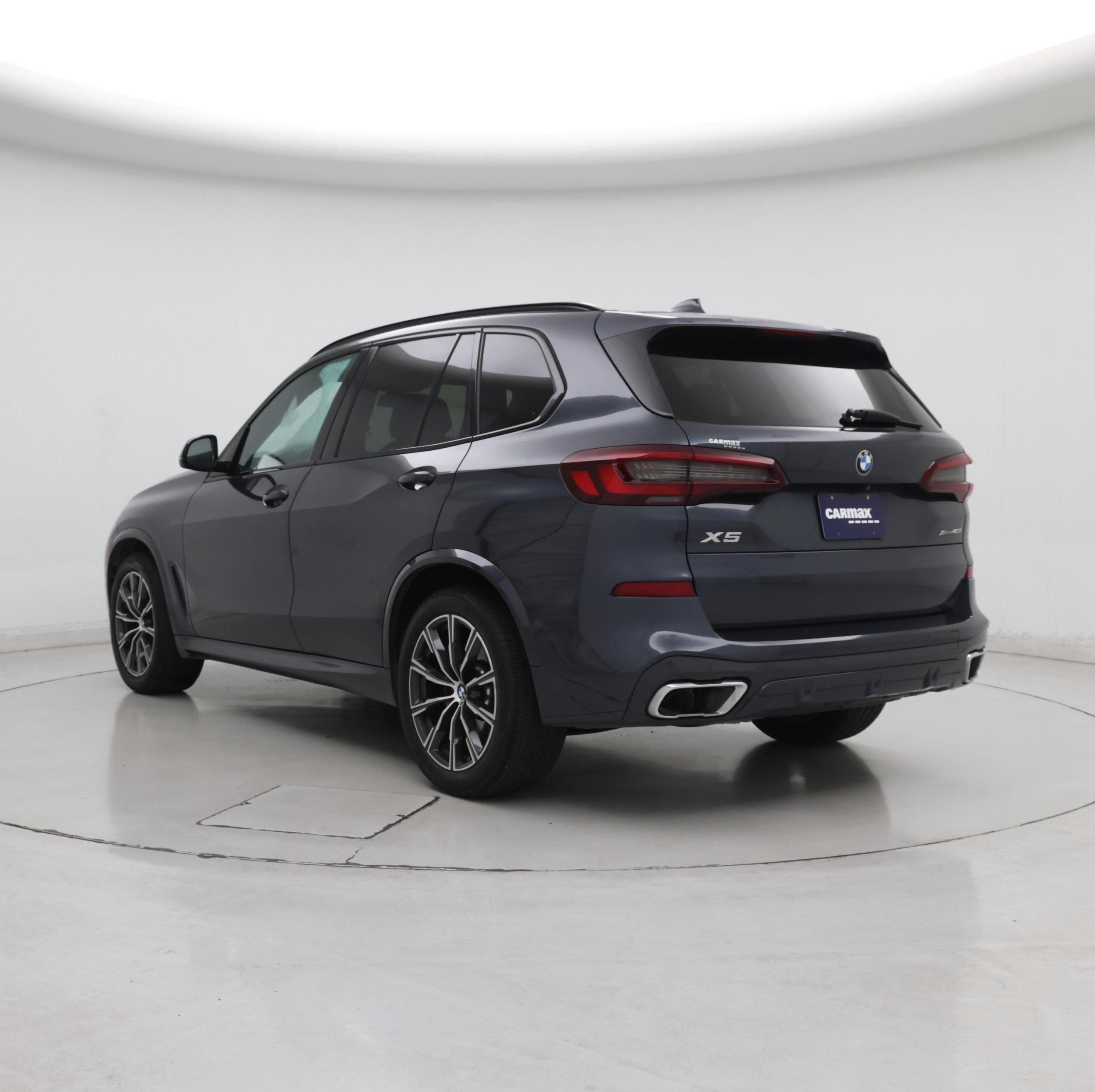 Thumbnail: 2022 BMW X5 - 2