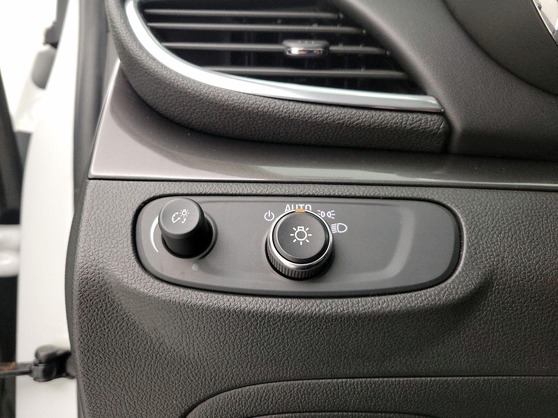 Thumbnail: 2018 Buick Encore - 13