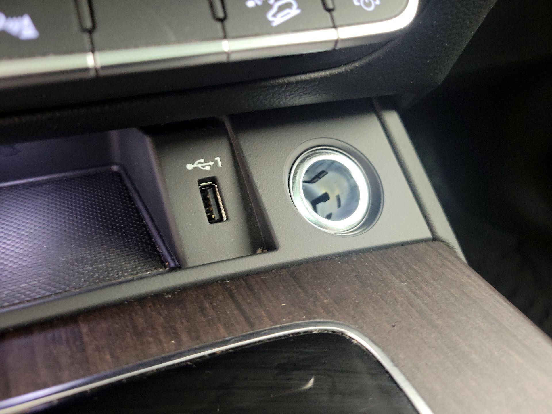 Thumbnail: 2023 Audi Q5 - 18