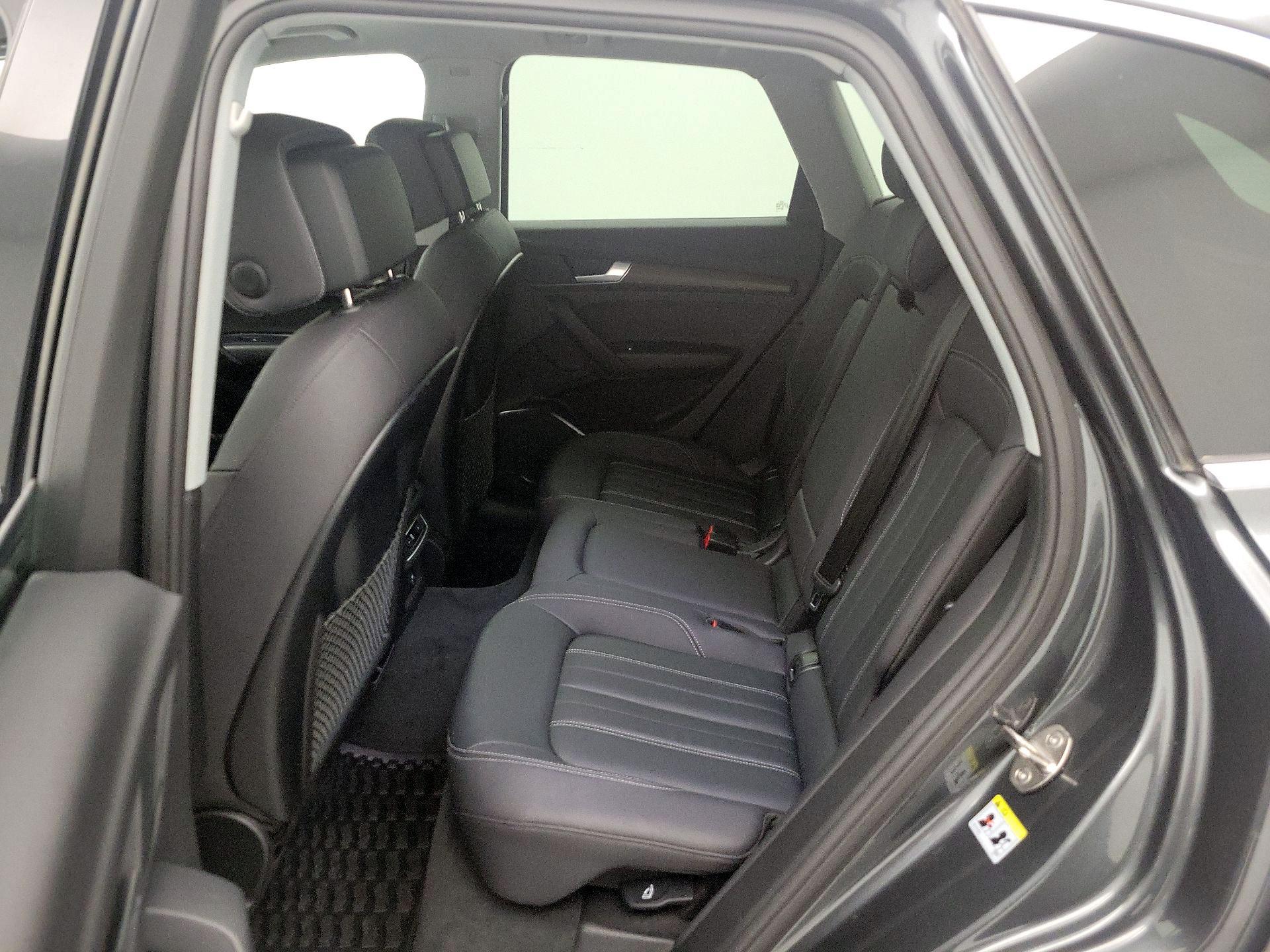 Thumbnail: 2023 Audi Q5 - 20