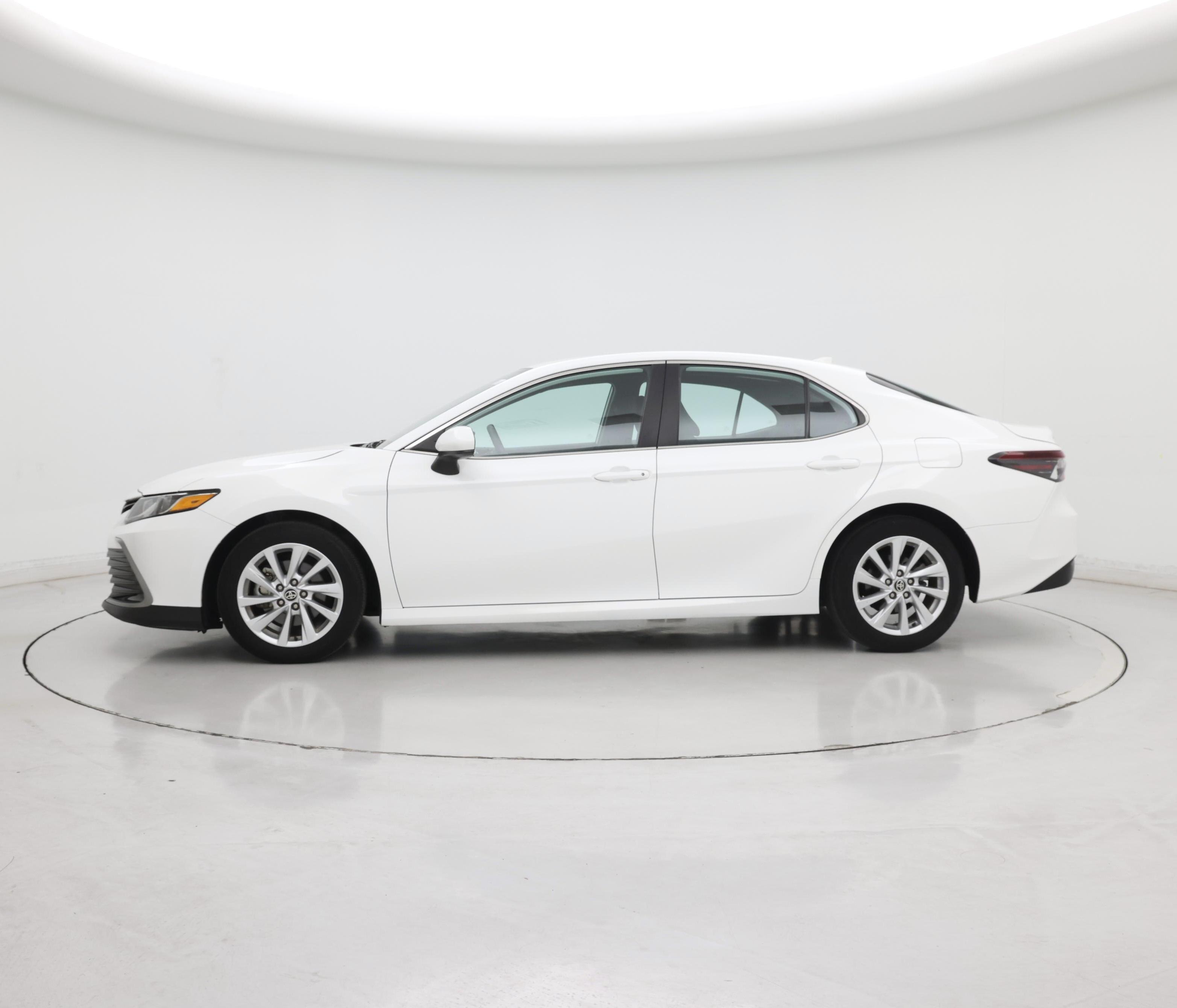 Thumbnail: 2024 Toyota Camry - 3