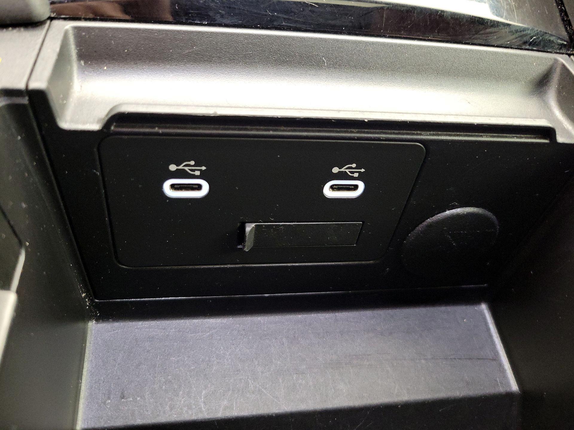 Thumbnail: 2024 Mazda Mazda3 - 18