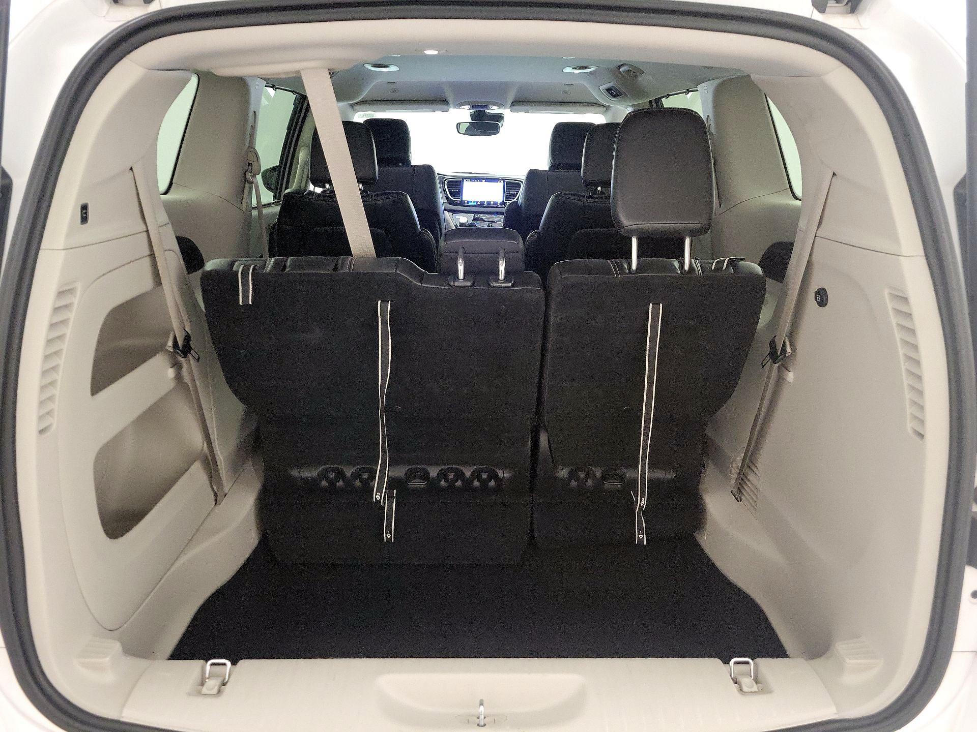 Thumbnail: 2024 Chrysler Pacifica - 20