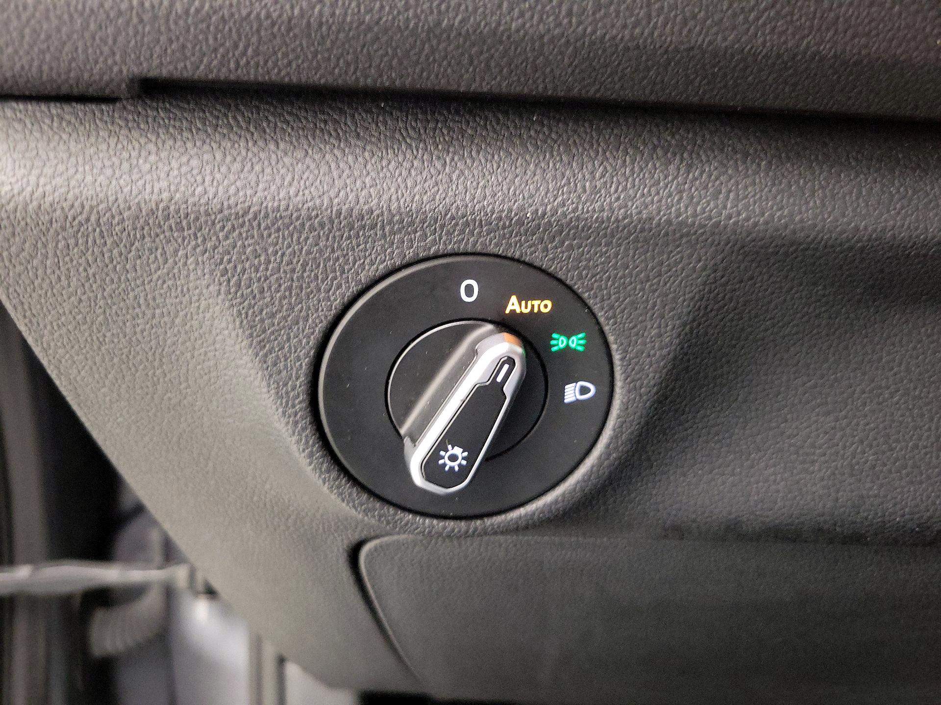 Thumbnail: 2024 Volkswagen Jetta - 13