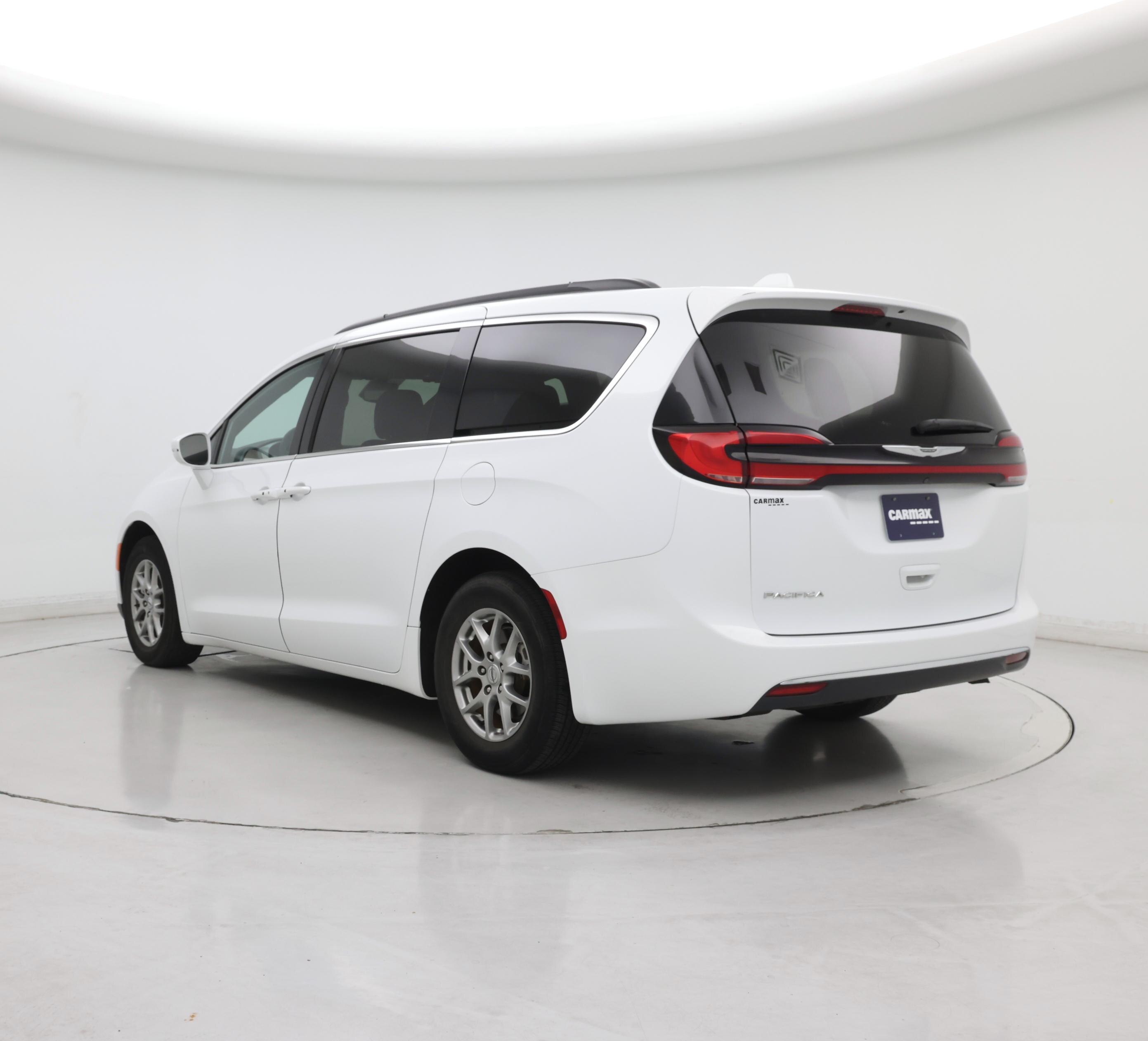 Thumbnail: 2022 Chrysler Pacifica - 2