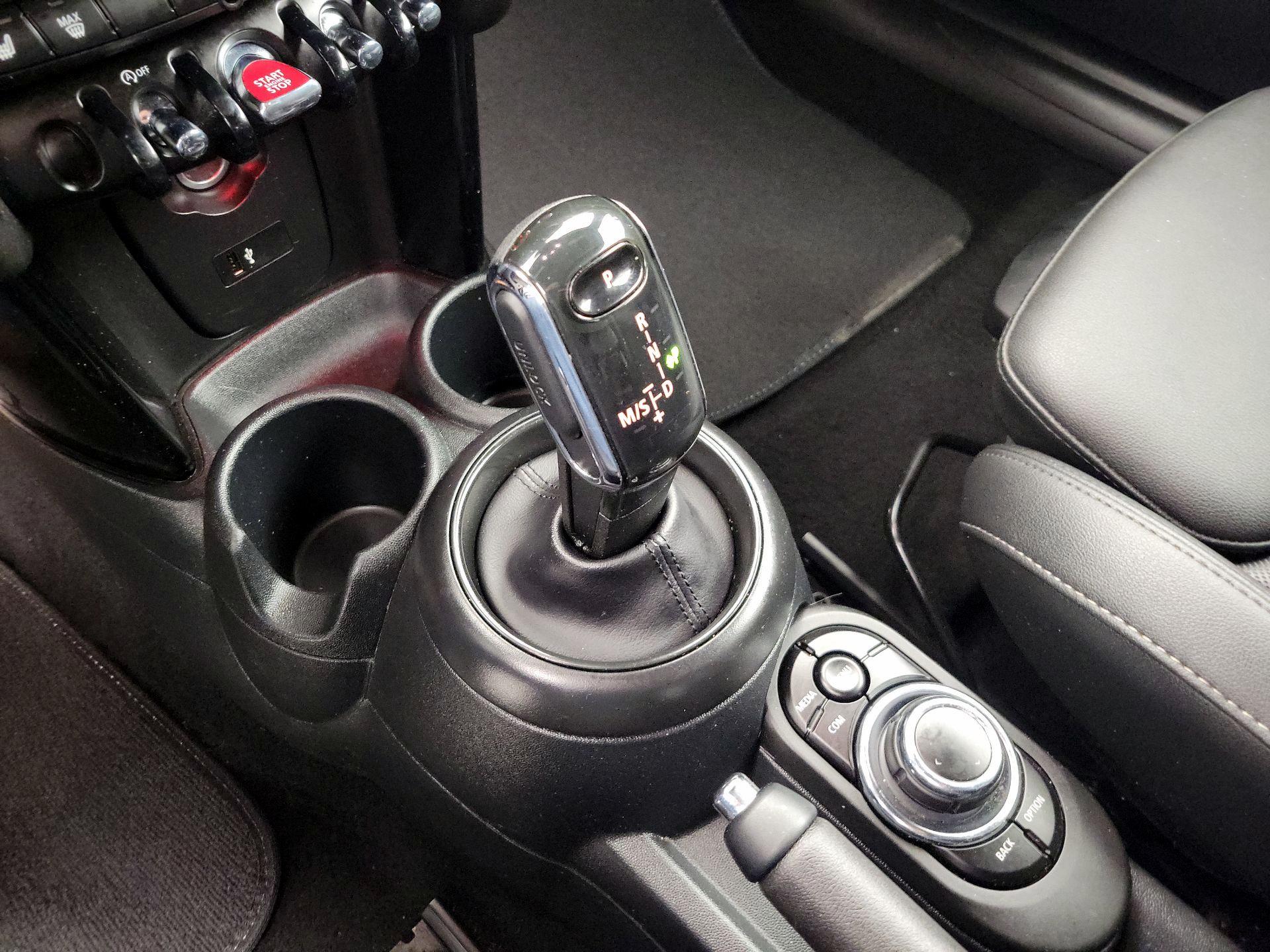 Thumbnail: 2024 MINI Cooper - 18