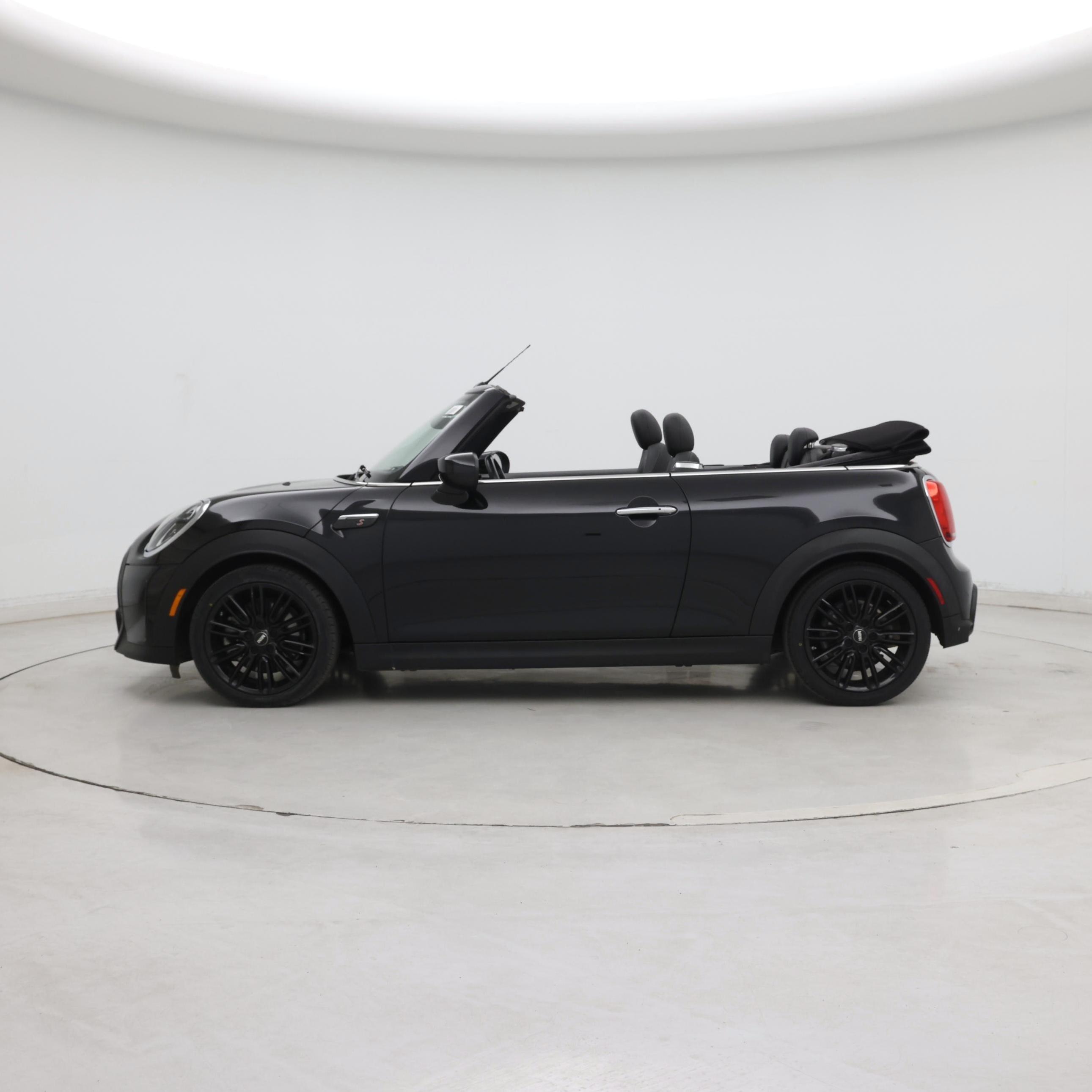 Thumbnail: 2024 MINI Cooper - 3