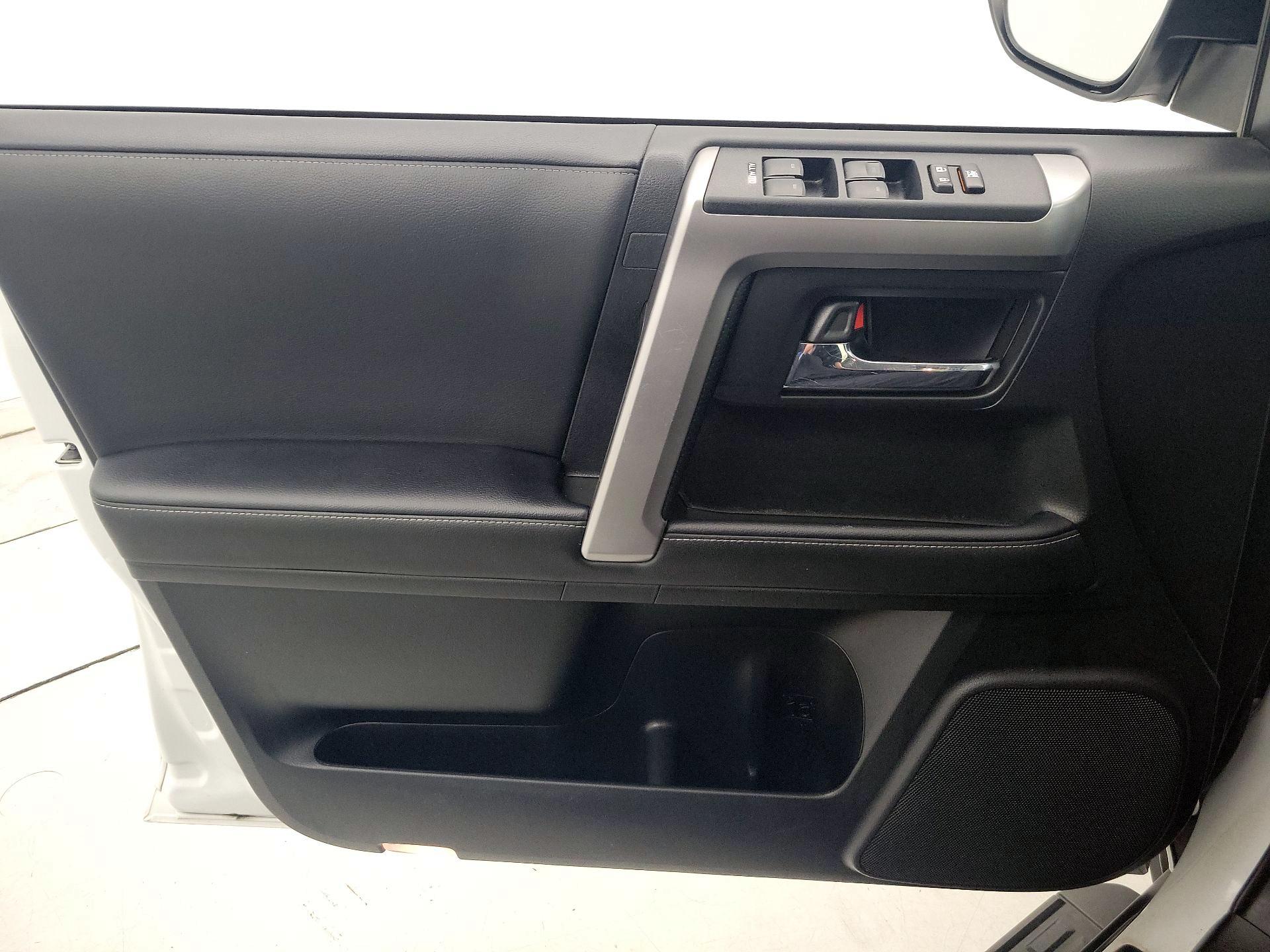 Thumbnail: 2024 Toyota 4Runner - 12