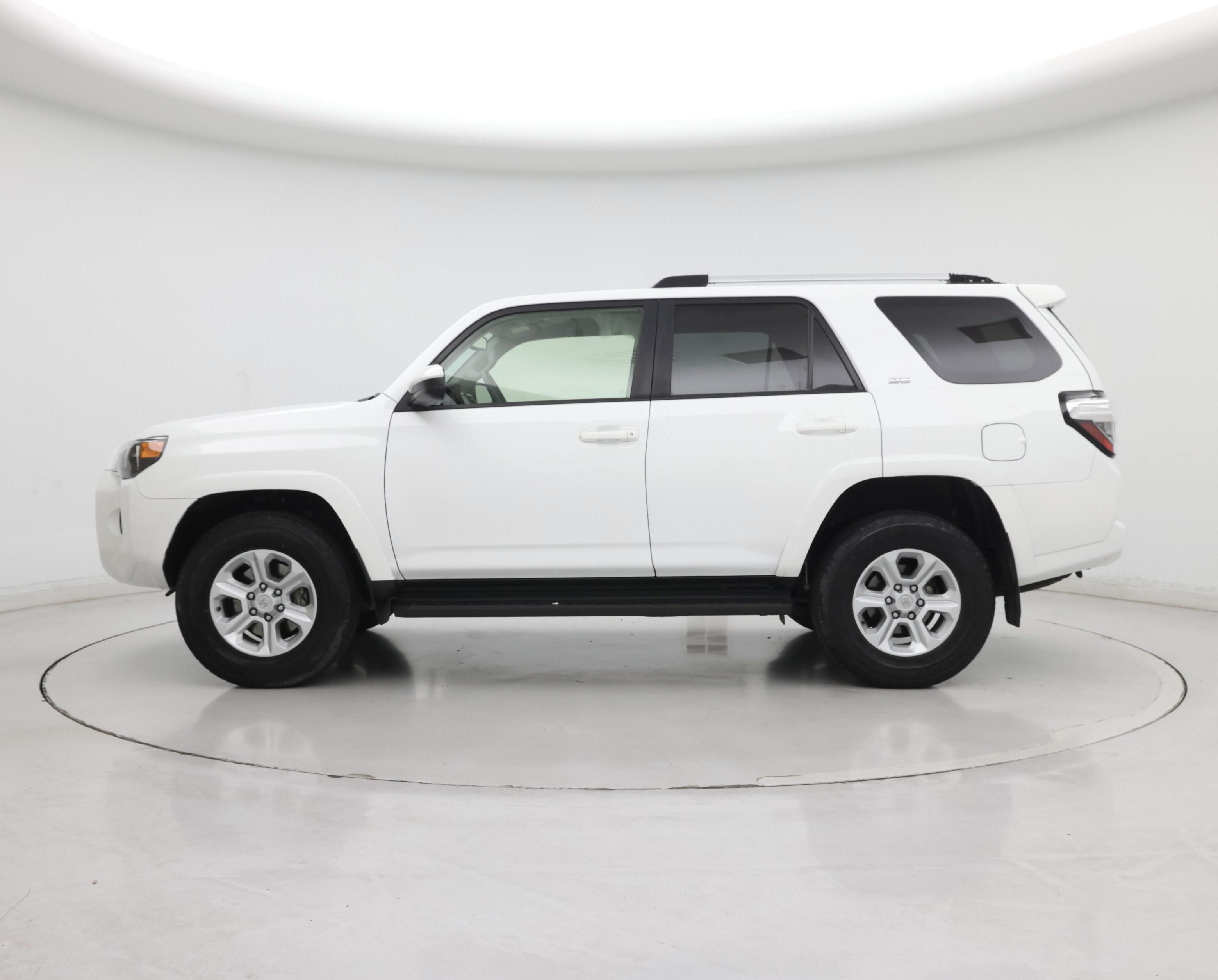 Thumbnail: 2024 Toyota 4Runner - 3