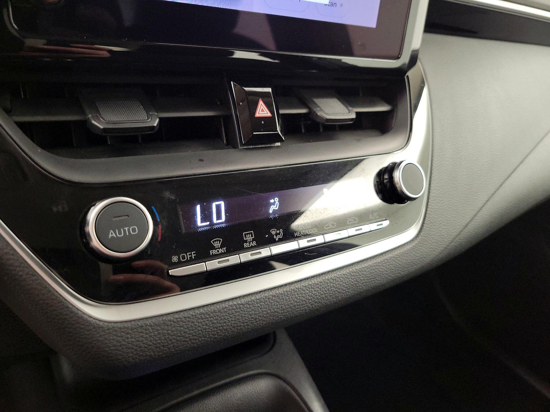 Thumbnail: 2024 Toyota Corolla - 16