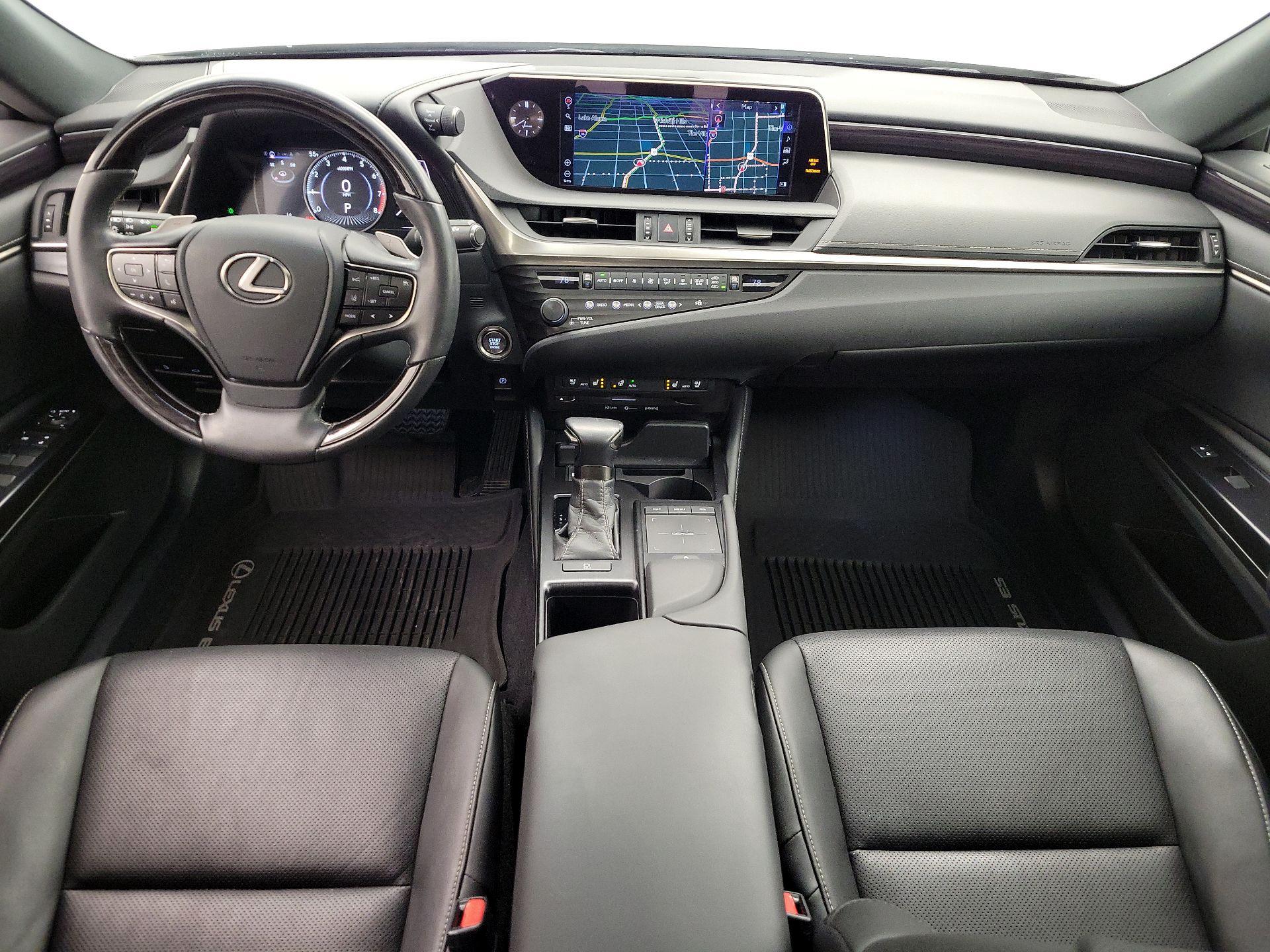 Thumbnail: 2020 Lexus ES - 9