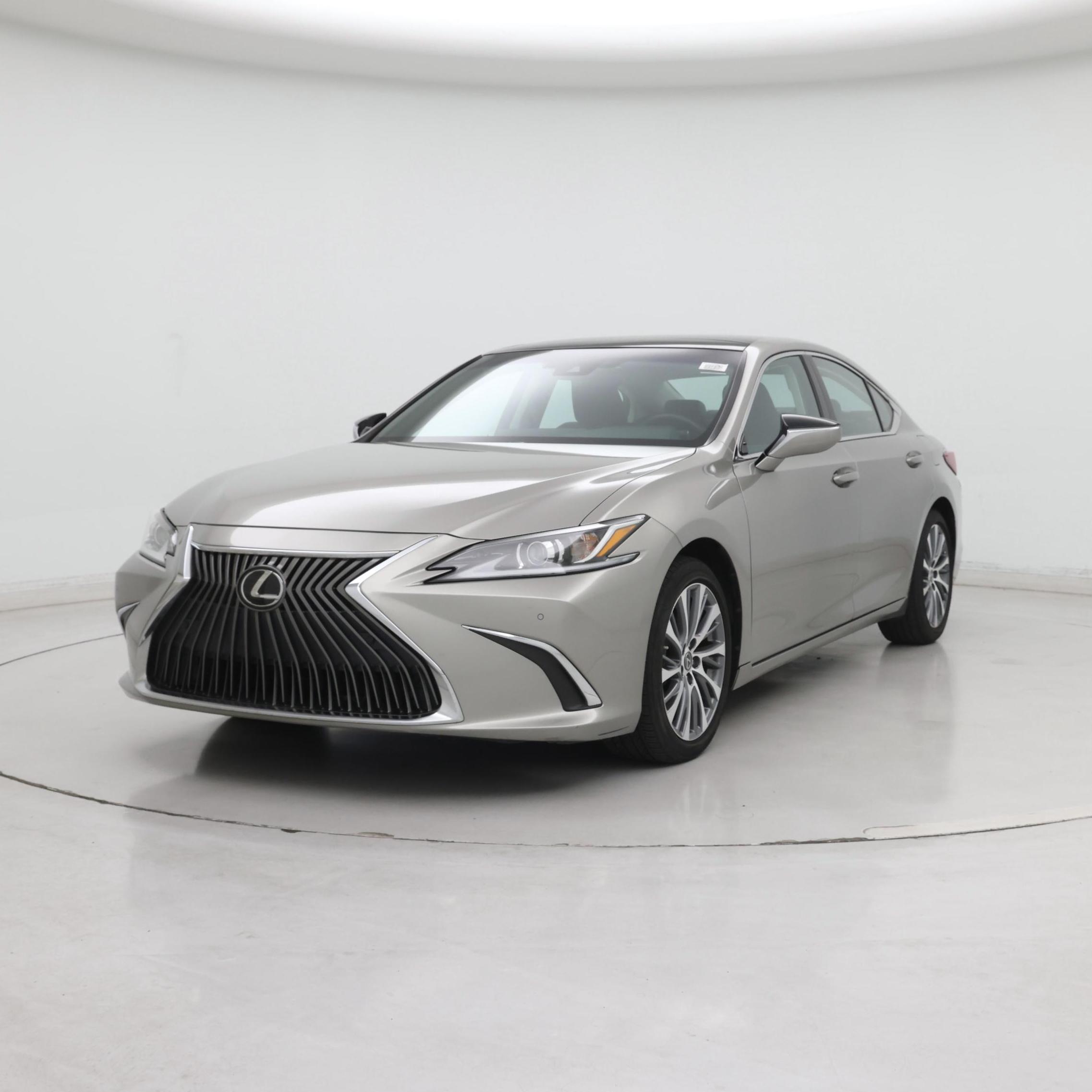 Thumbnail: 2020 Lexus ES - 4
