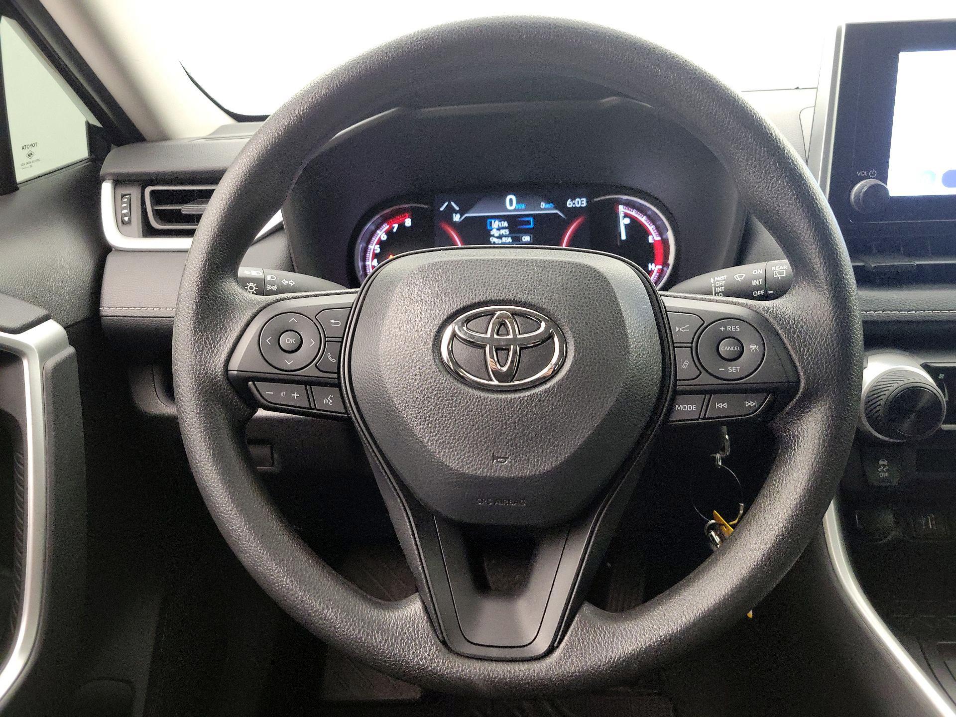 Thumbnail: 2025 Toyota RAV4 - 10