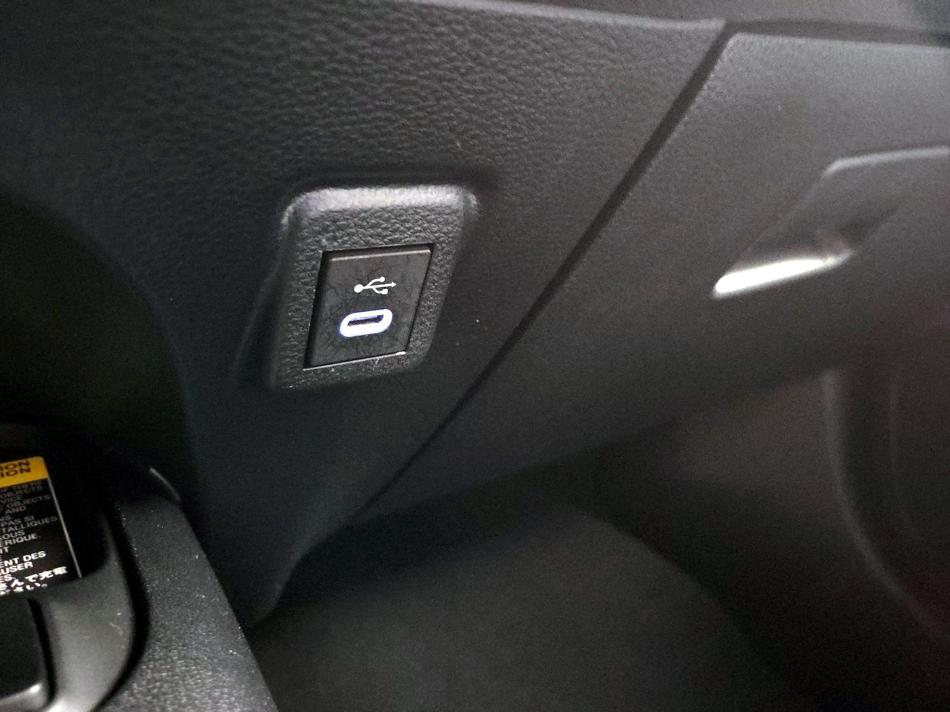 Thumbnail: 2024 Toyota Corolla - 18