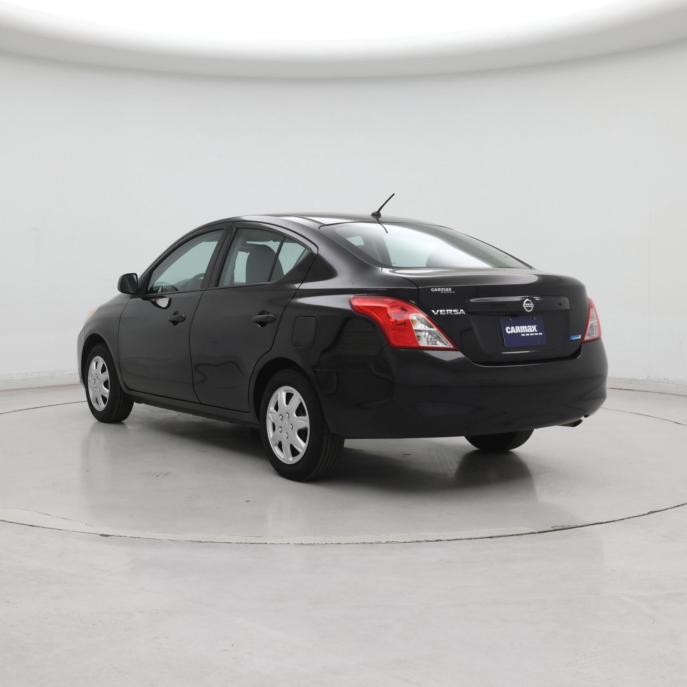 Thumbnail: 2014 Nissan Versa - 2