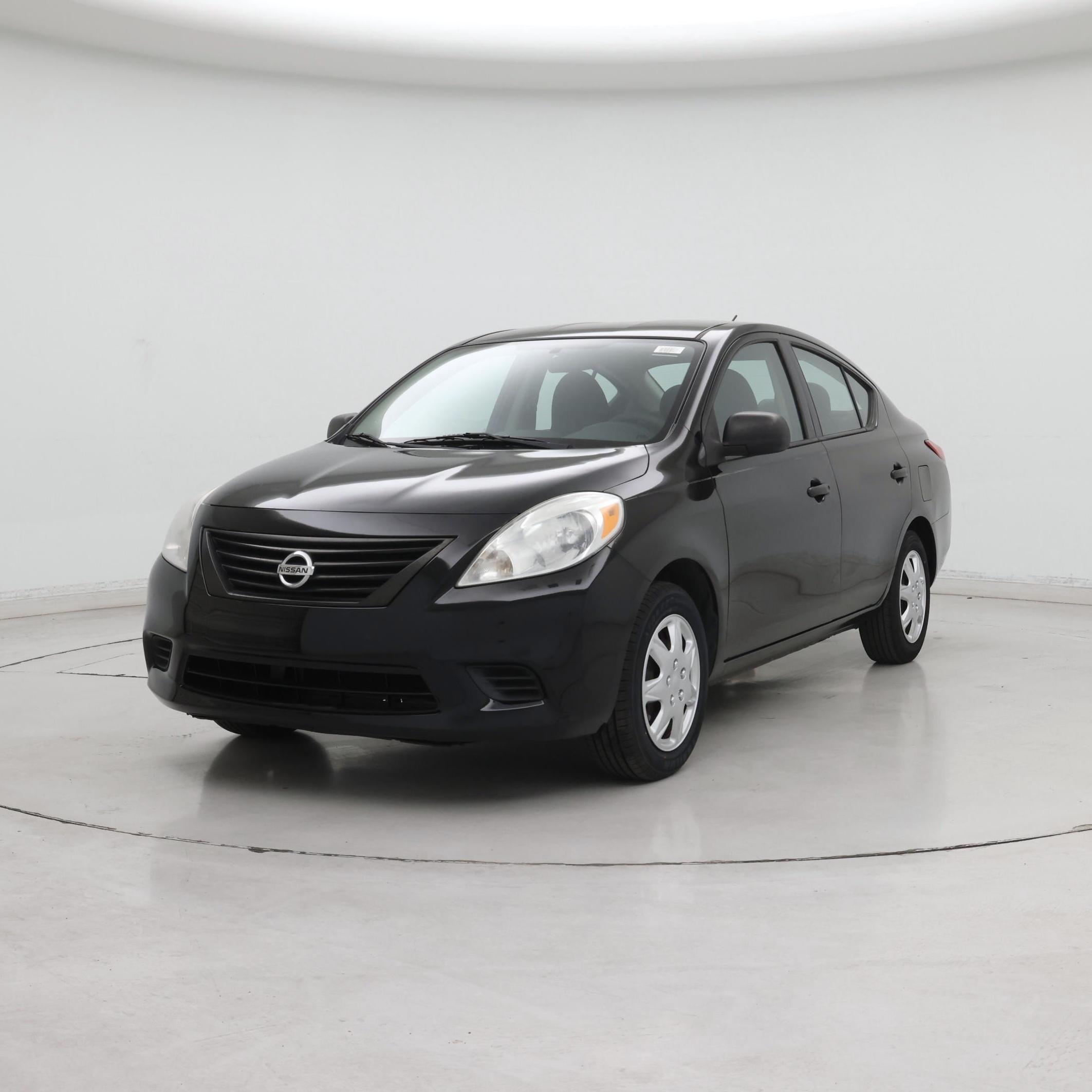 Thumbnail: 2014 Nissan Versa - 4