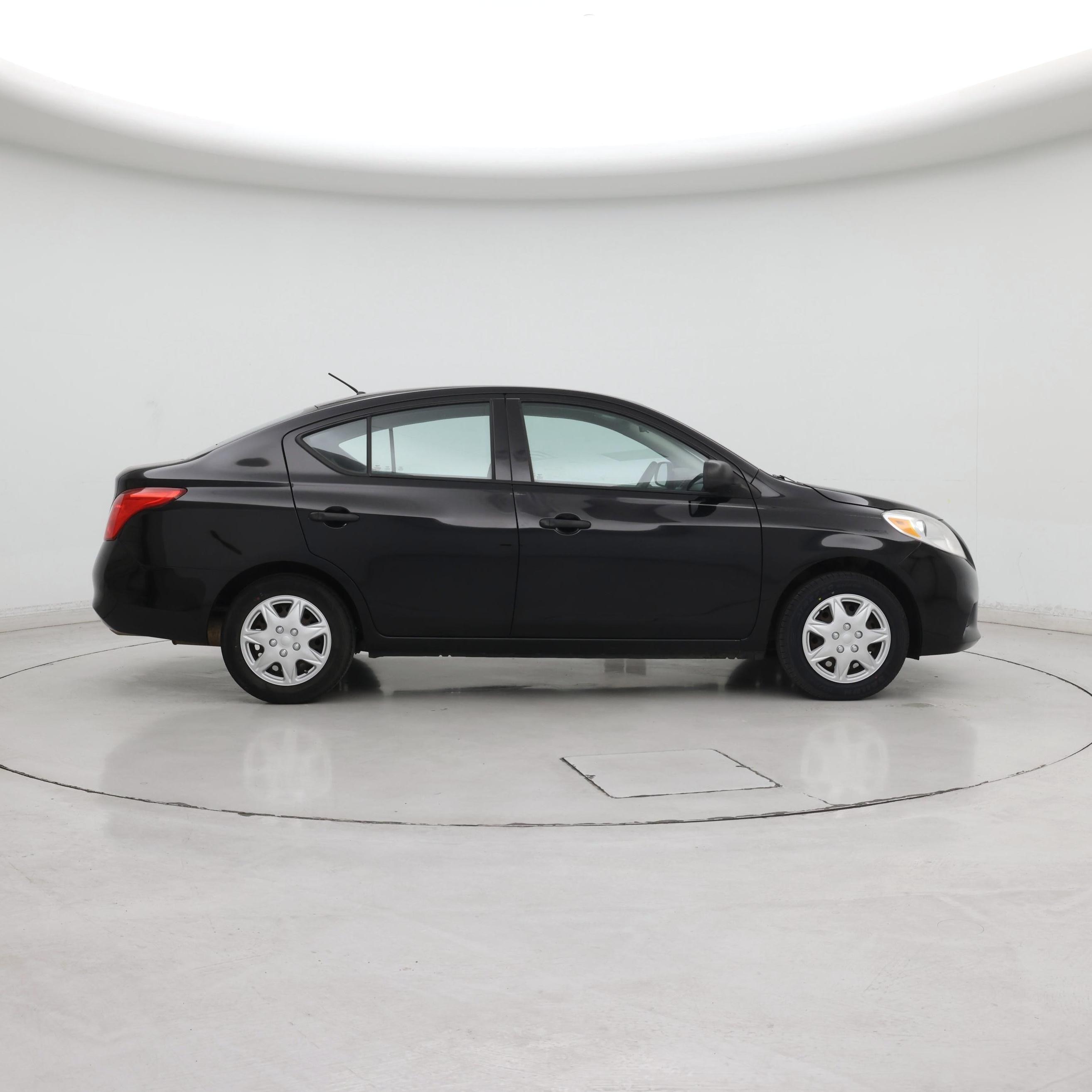 Thumbnail: 2014 Nissan Versa - 7