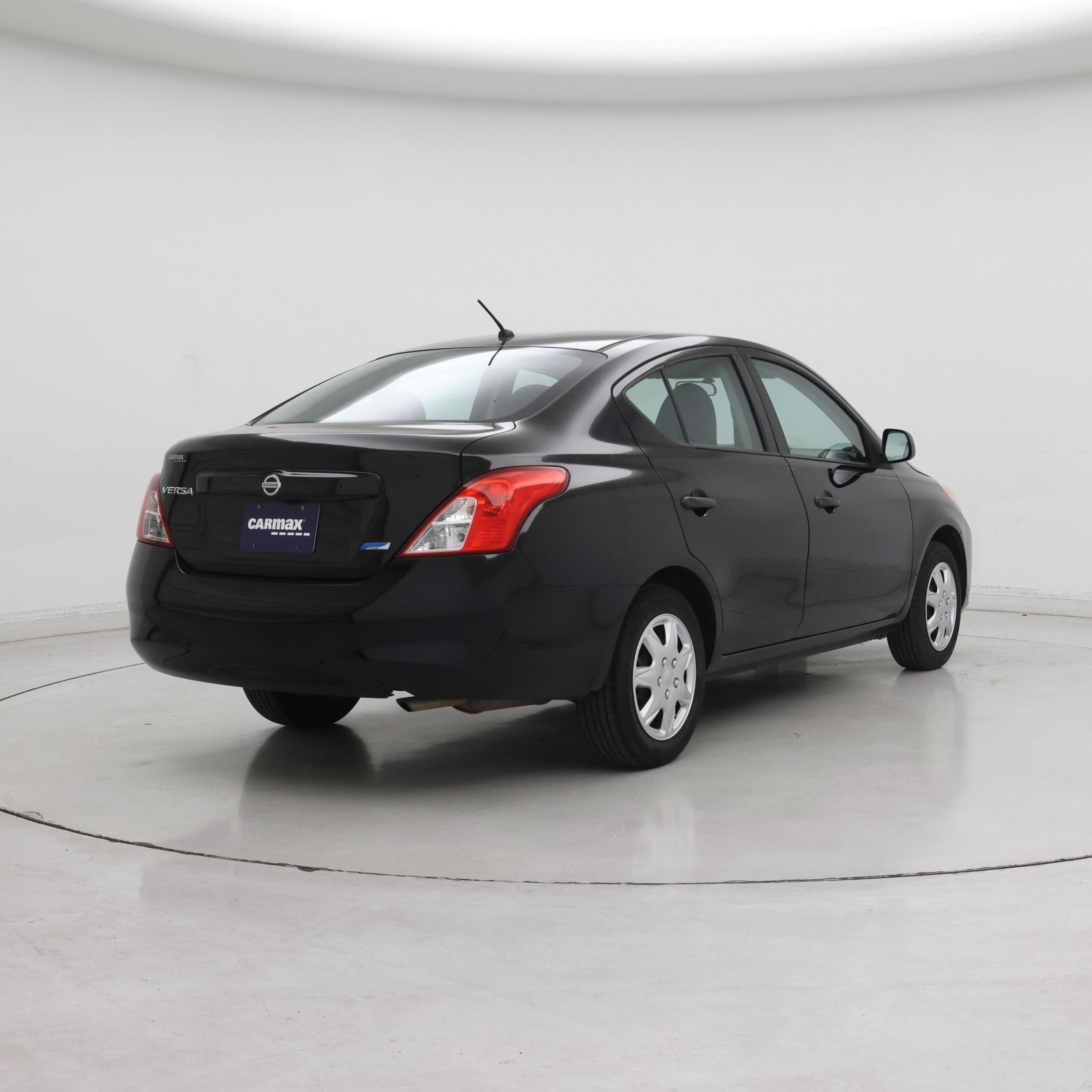 Thumbnail: 2014 Nissan Versa - 8