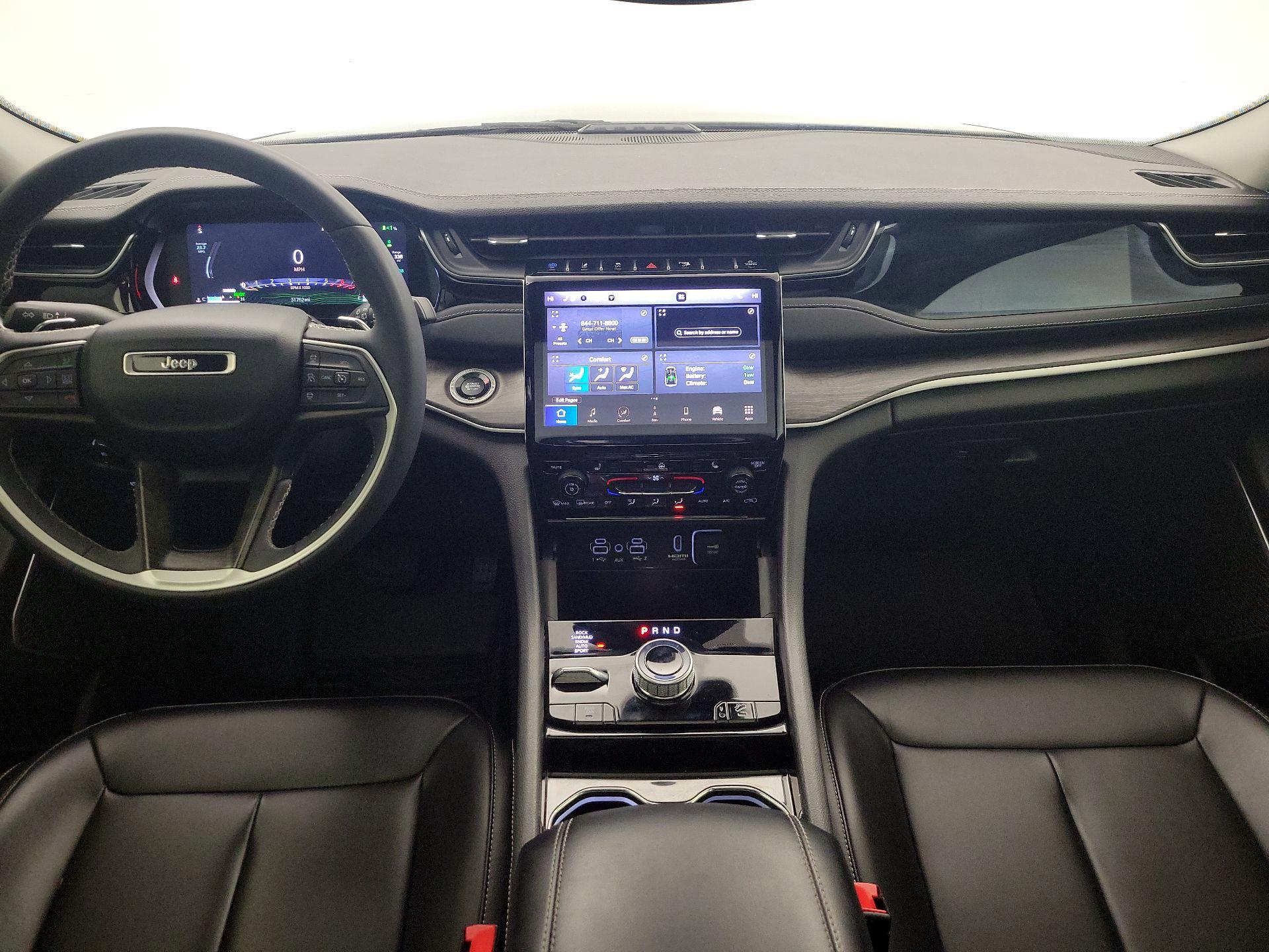 Thumbnail: 2023 Jeep Grand Cherokee - 9