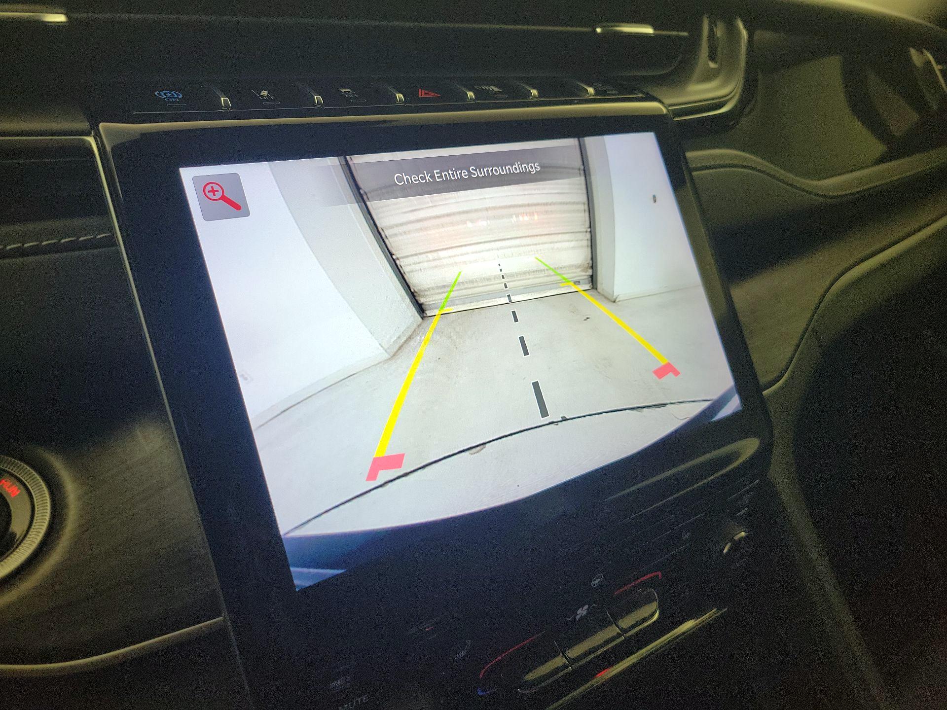 Thumbnail: 2023 Jeep Grand Cherokee - 15