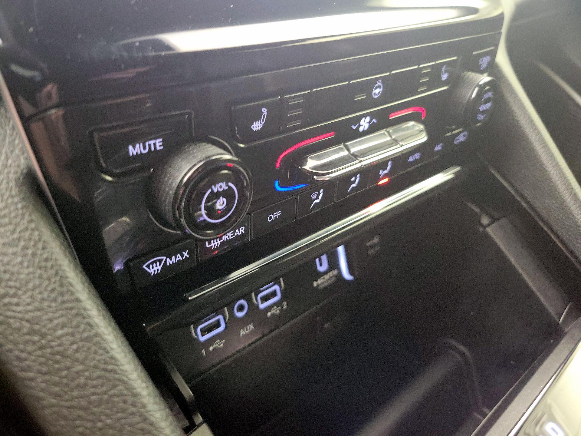 Thumbnail: 2023 Jeep Grand Cherokee - 17