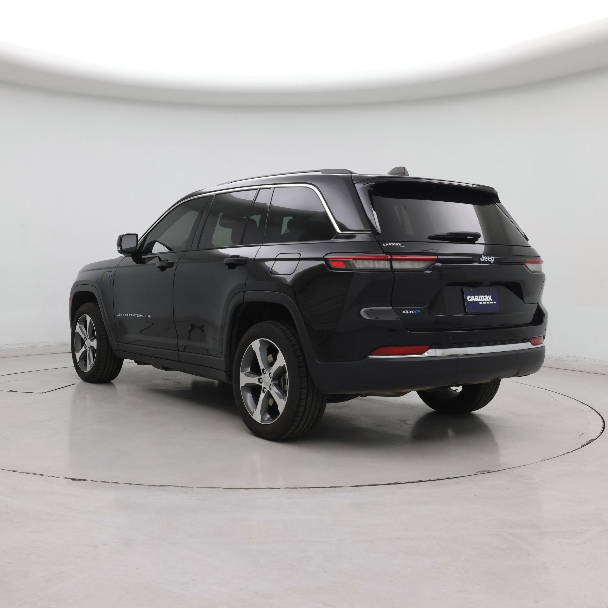 Thumbnail: 2023 Jeep Grand Cherokee - 2