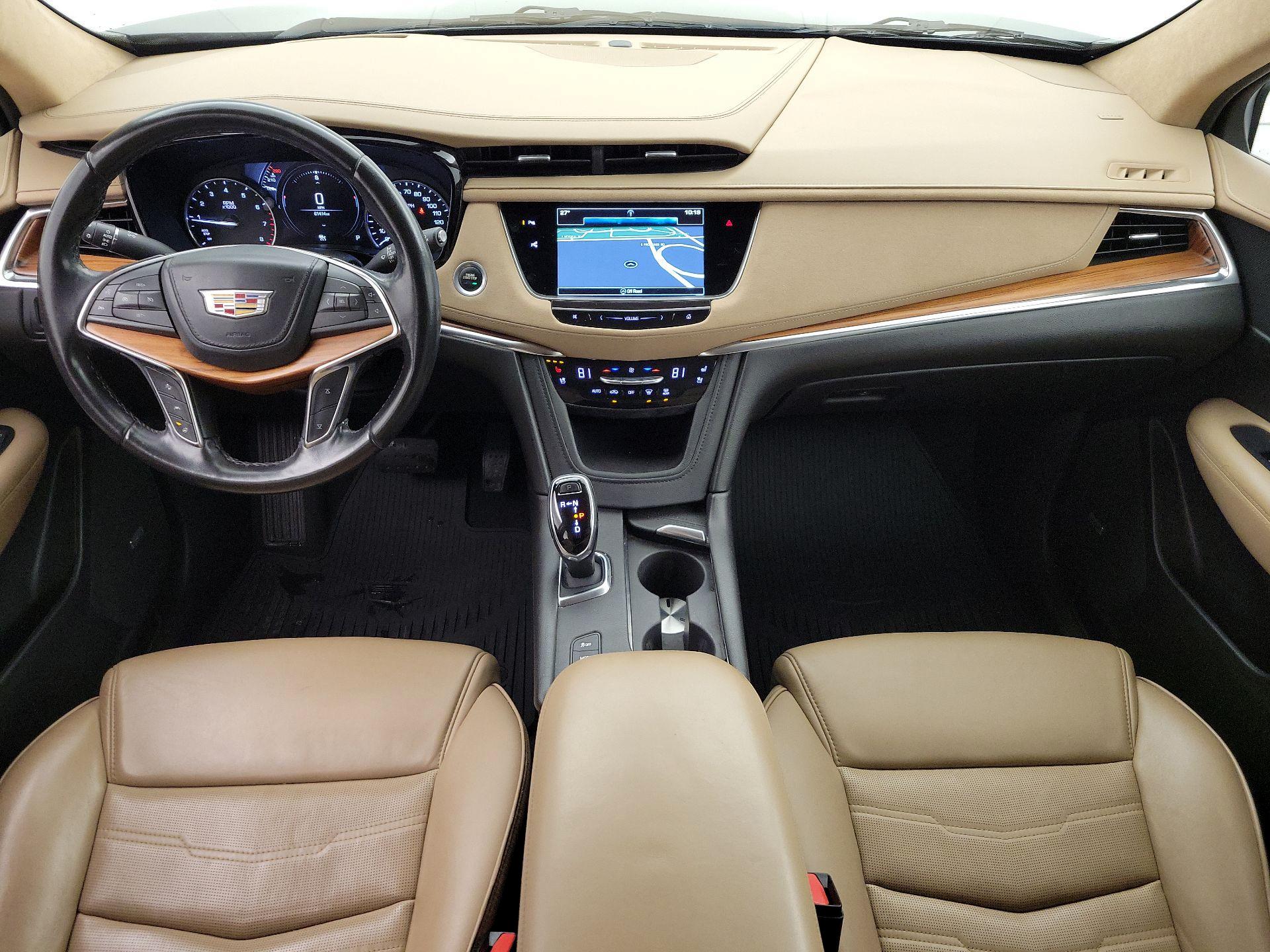 Thumbnail: 2018 Cadillac XT5 - 9