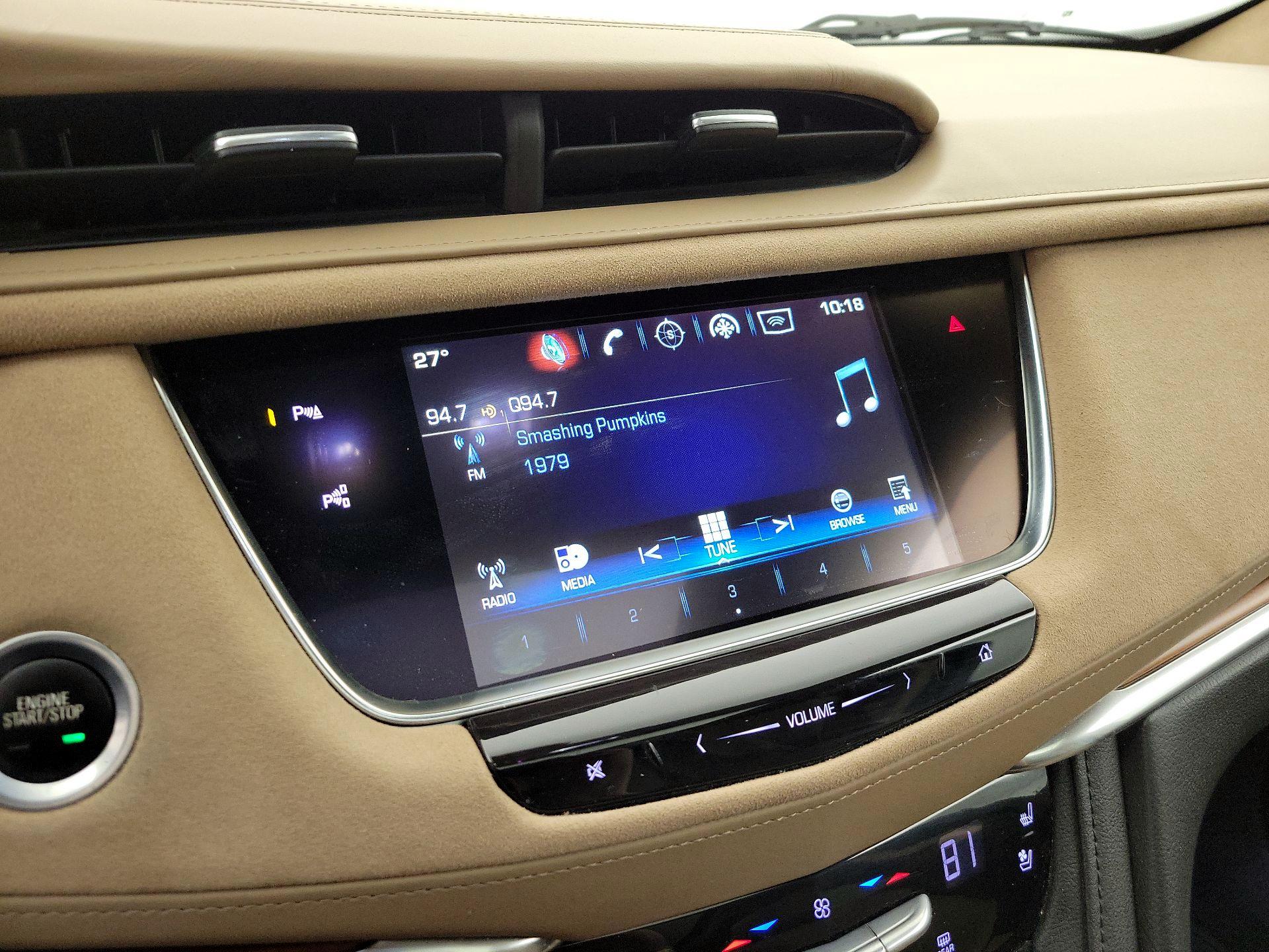 Thumbnail: 2018 Cadillac XT5 - 16