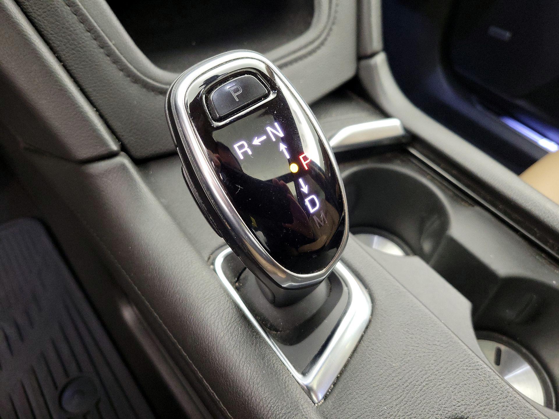 Thumbnail: 2018 Cadillac XT5 - 18