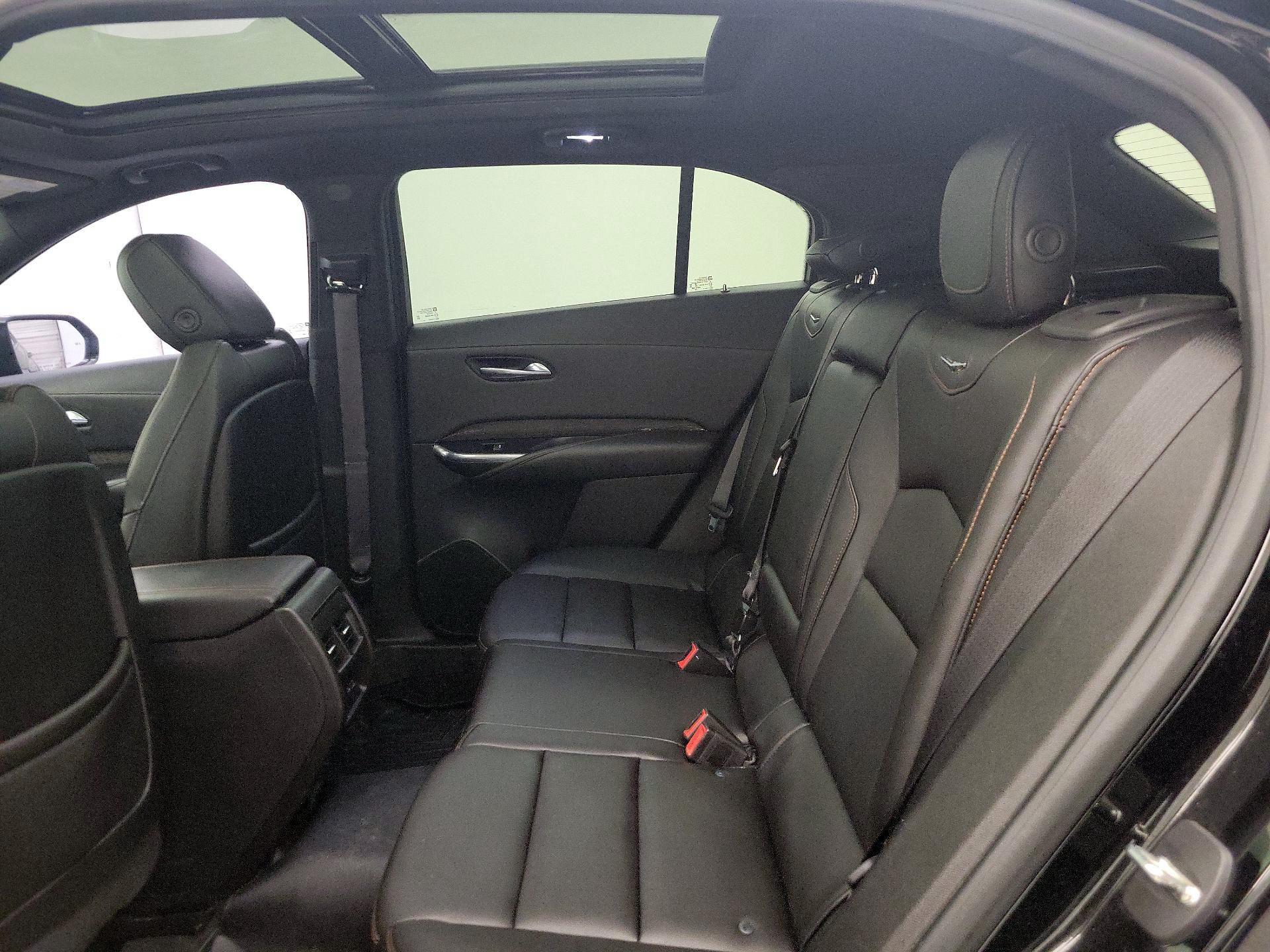 Thumbnail: 2019 Cadillac XT4 - 20