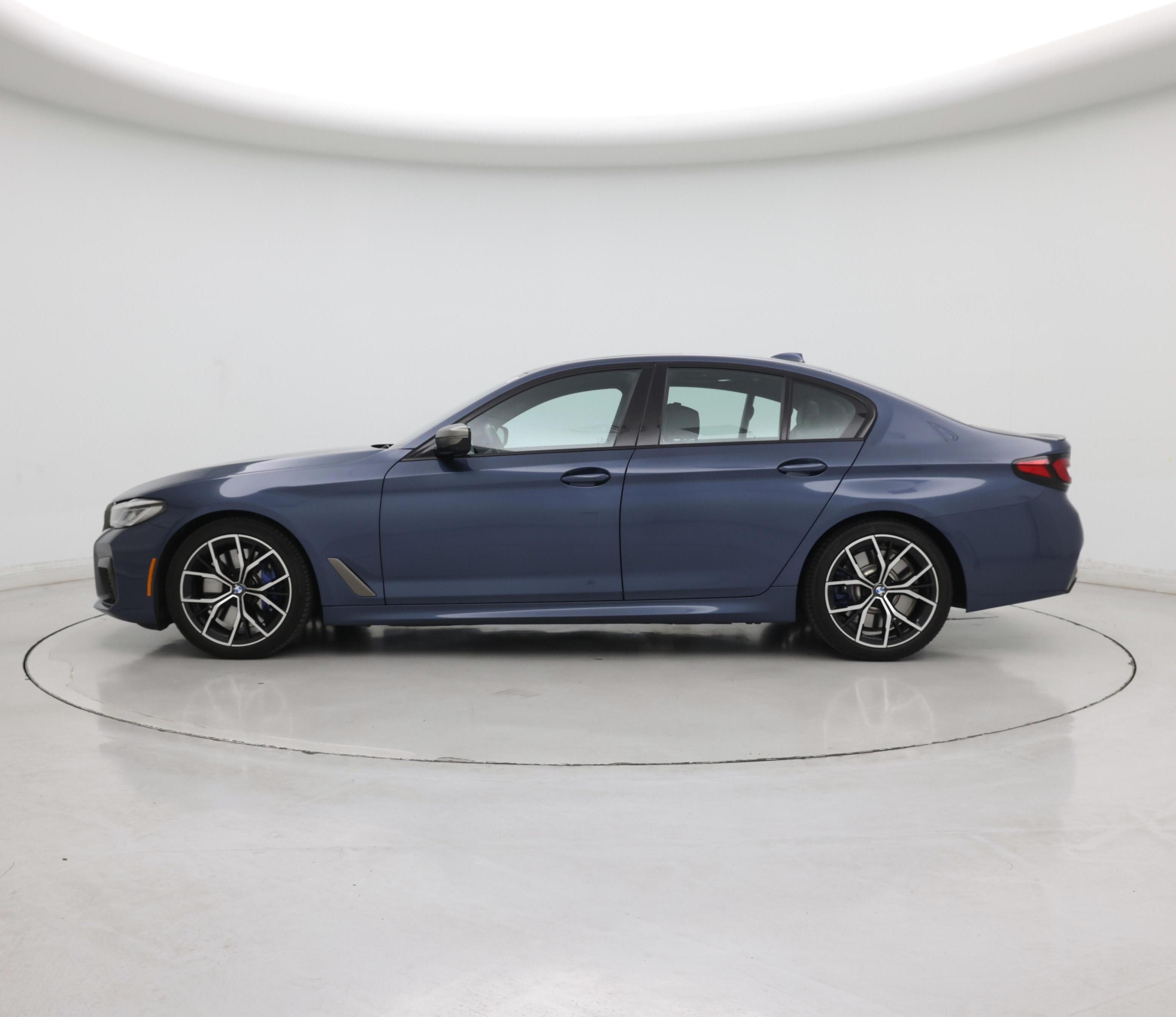 Thumbnail: 2023 BMW 5 Series - 3
