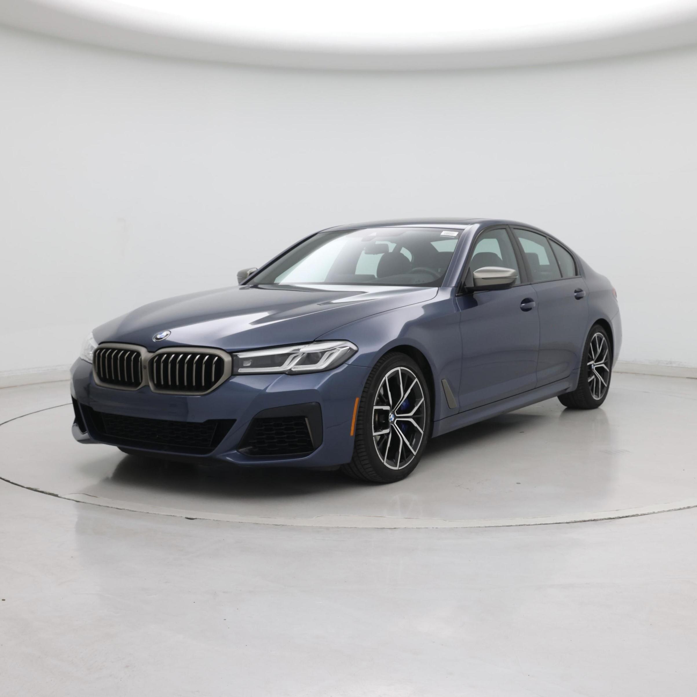 Thumbnail: 2023 BMW 5 Series - 4