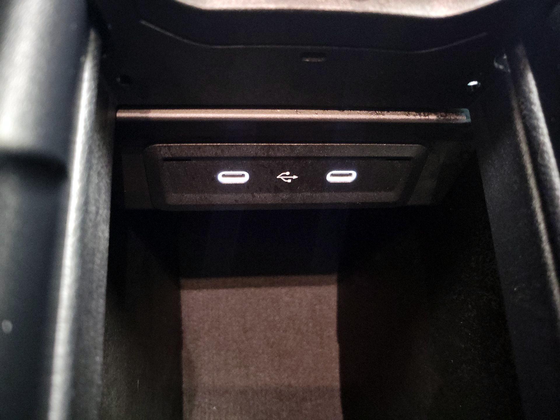 Thumbnail: 2024 Mercedes-Benz EQB - 19