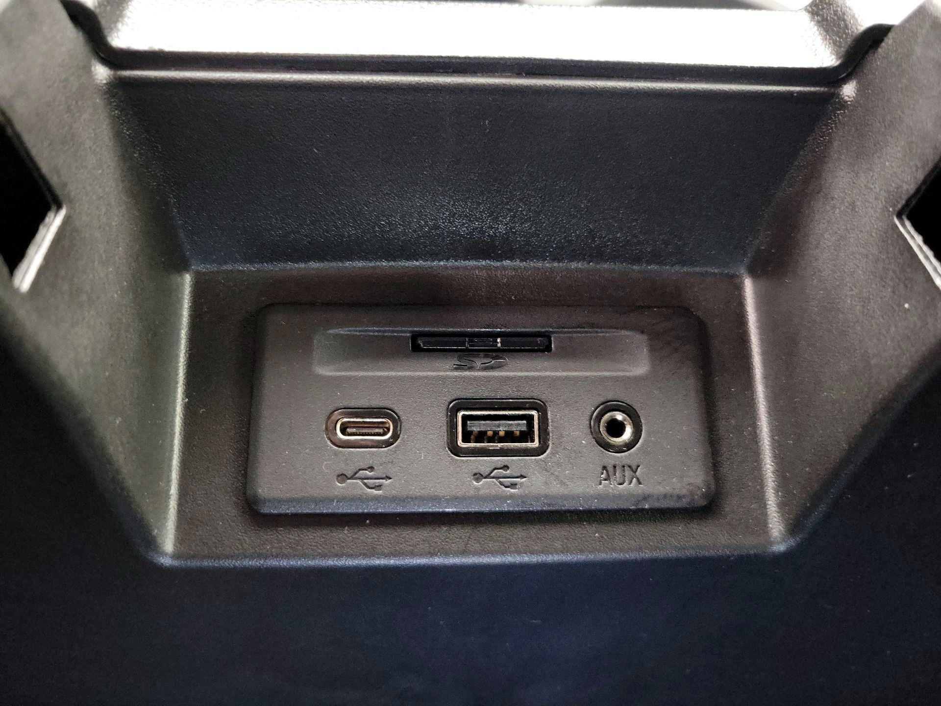 Thumbnail: 2022 GMC Sierra 1500 - 19