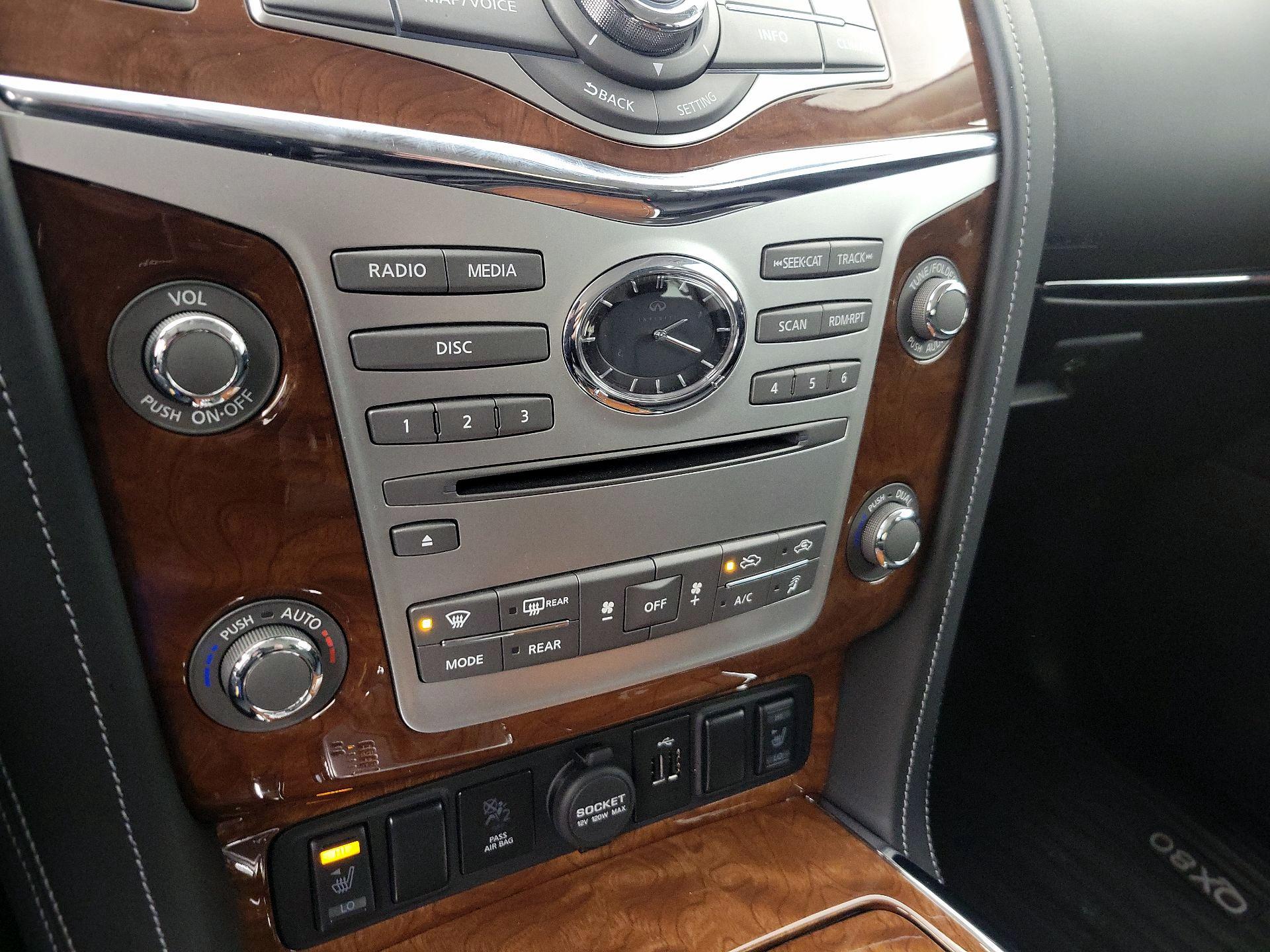 Thumbnail: 2019 INFINITI QX80 - 17