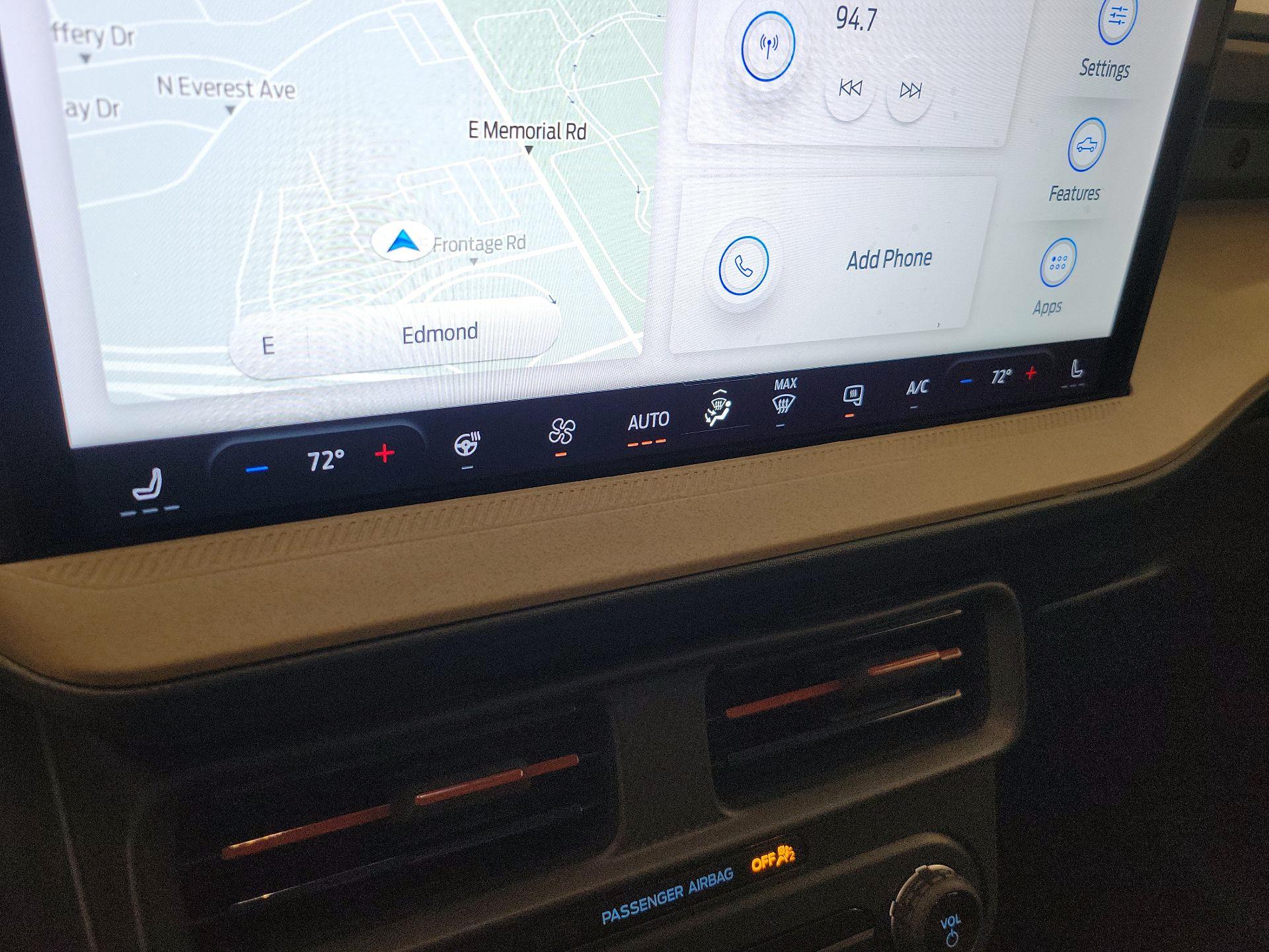 Thumbnail: 2025 Ford Maverick - 17