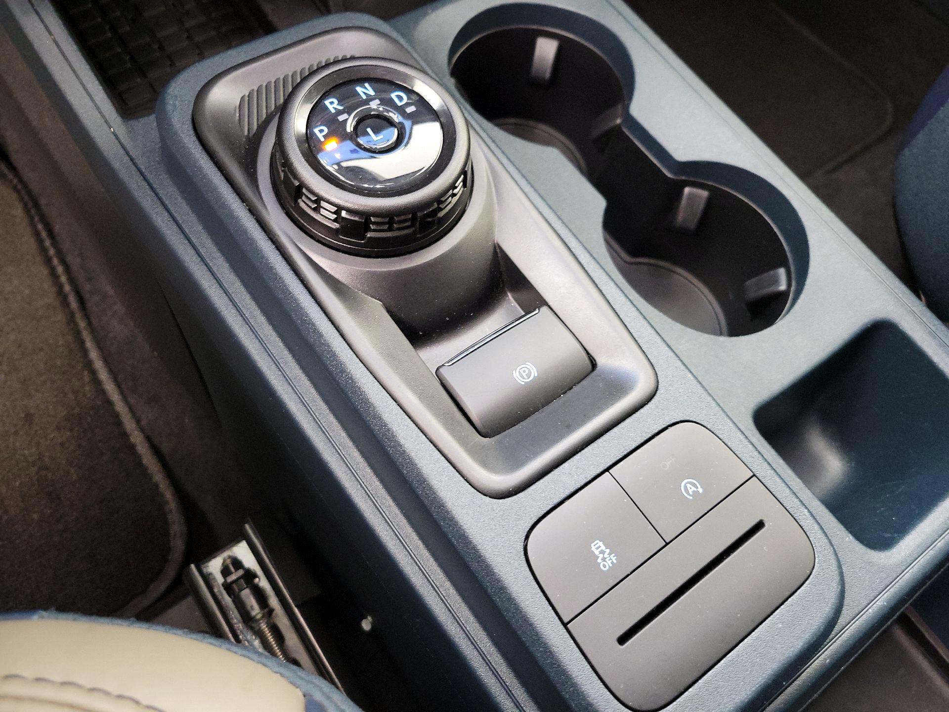 Thumbnail: 2025 Ford Maverick - 18