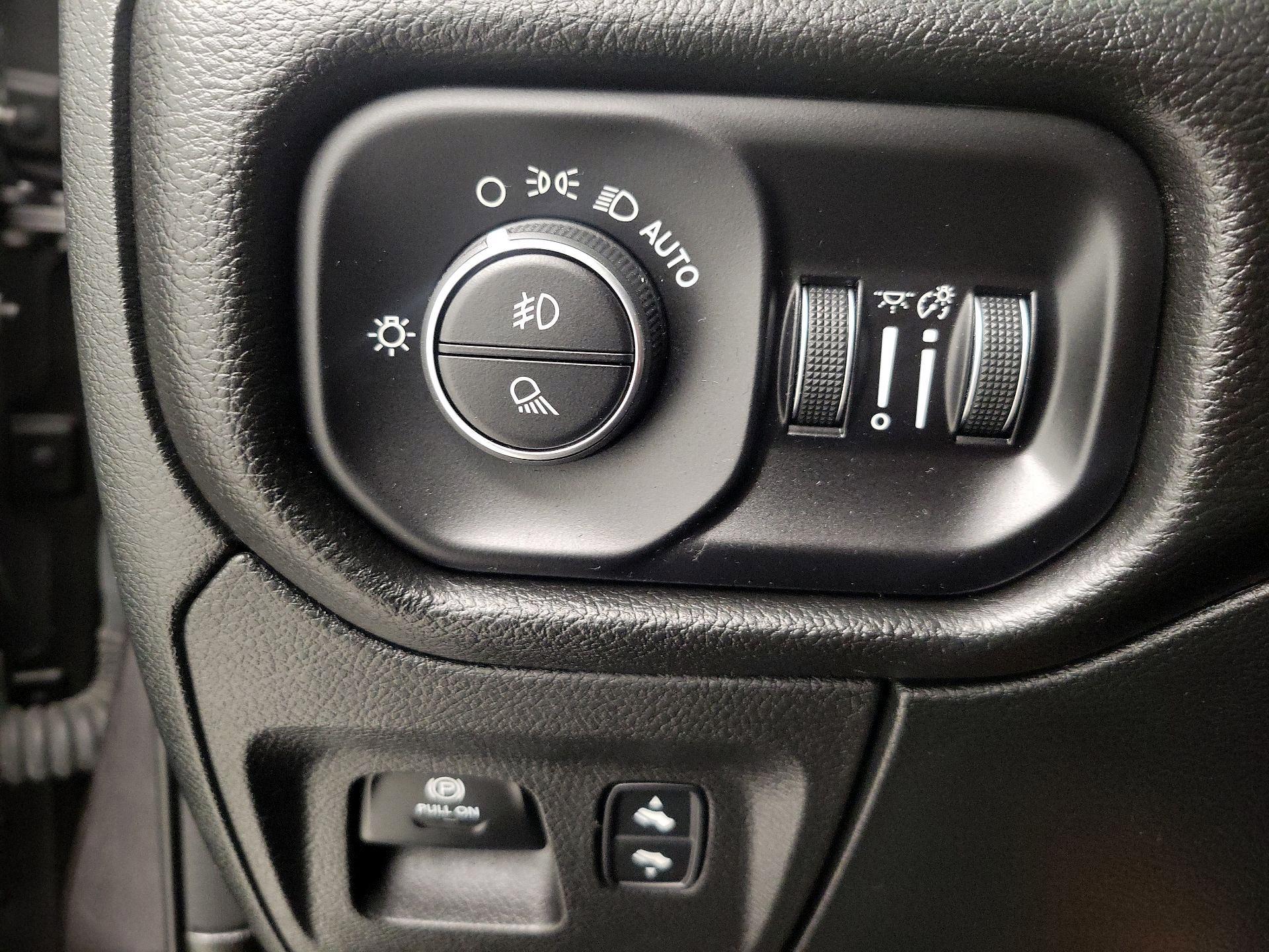 Thumbnail: 2022 RAM 1500 - 13