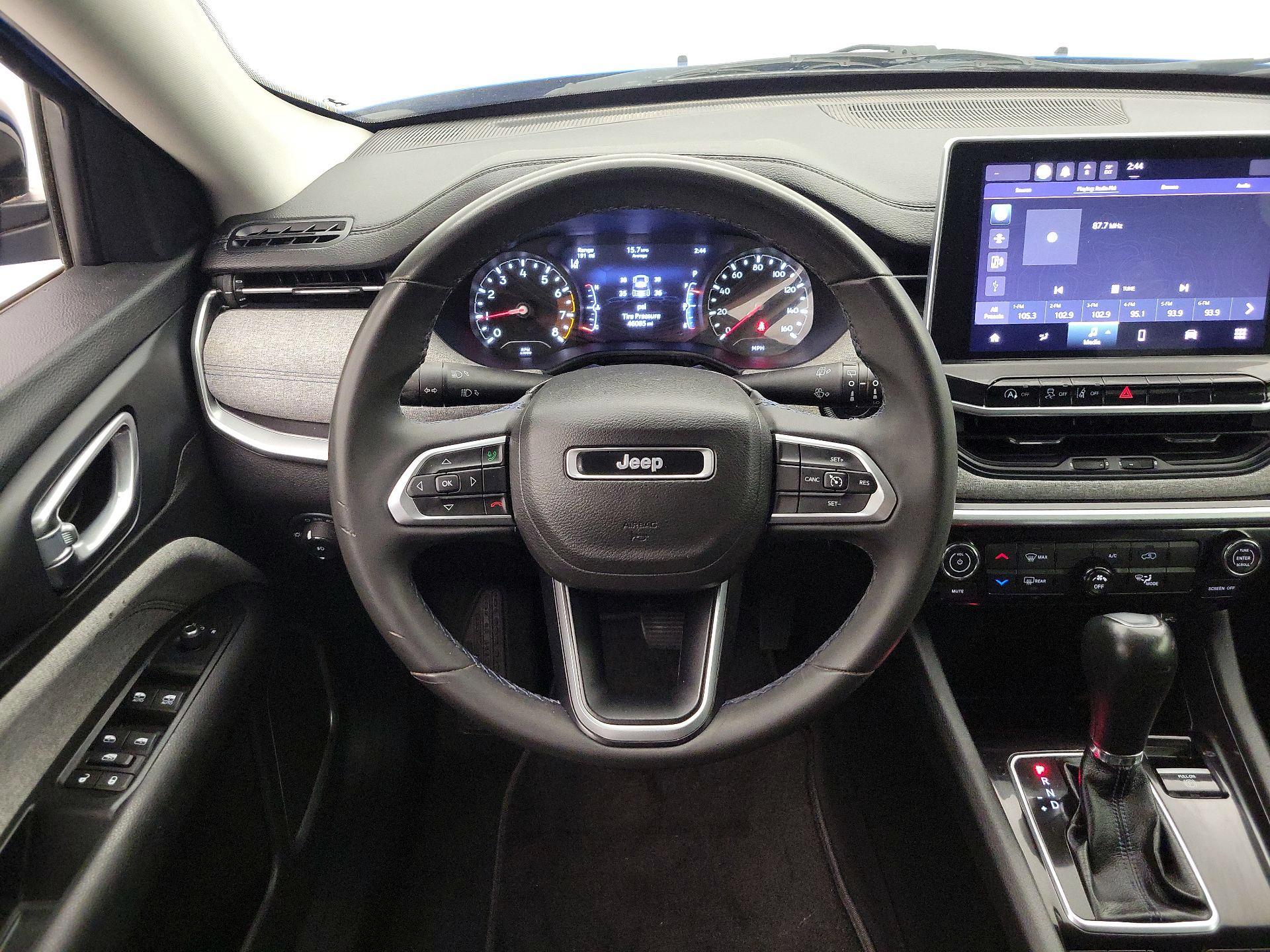 Thumbnail: 2022 Jeep Compass - 10