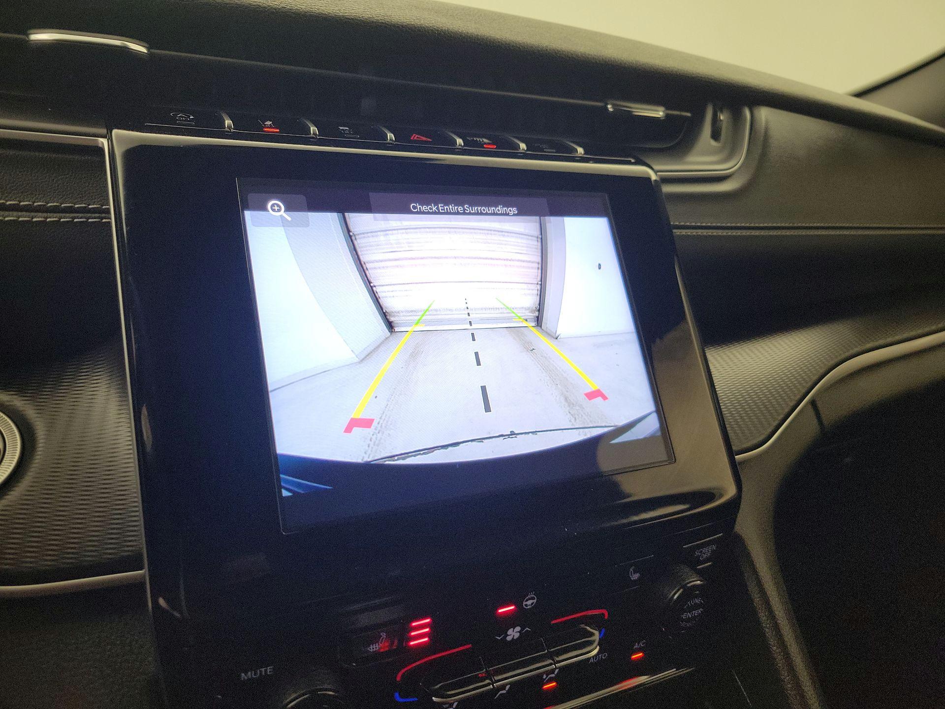 Thumbnail: 2023 Jeep Grand Cherokee - 14