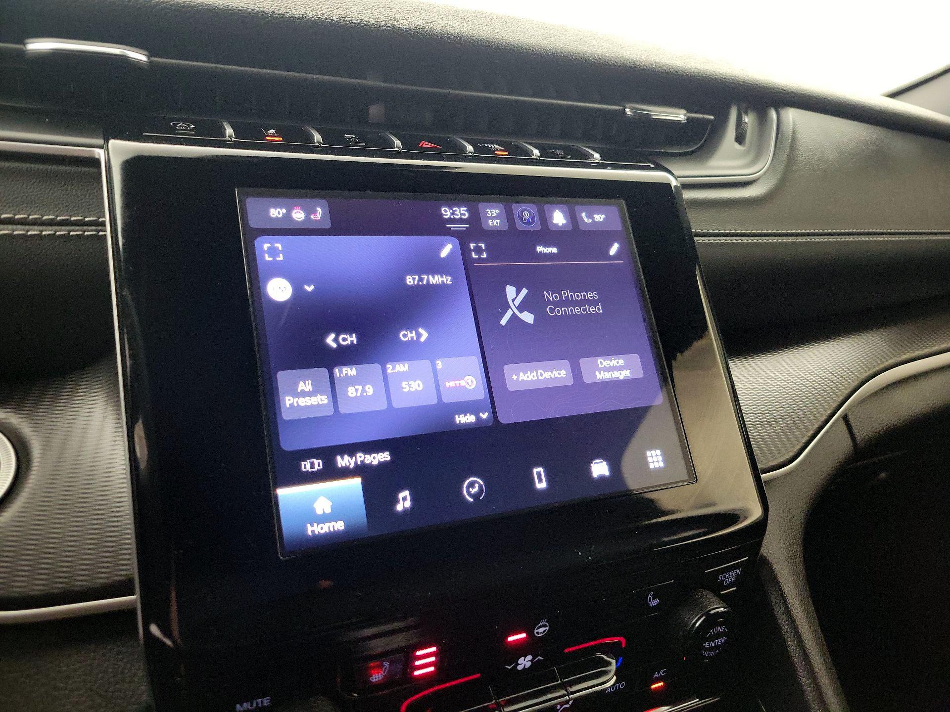 Thumbnail: 2023 Jeep Grand Cherokee - 15