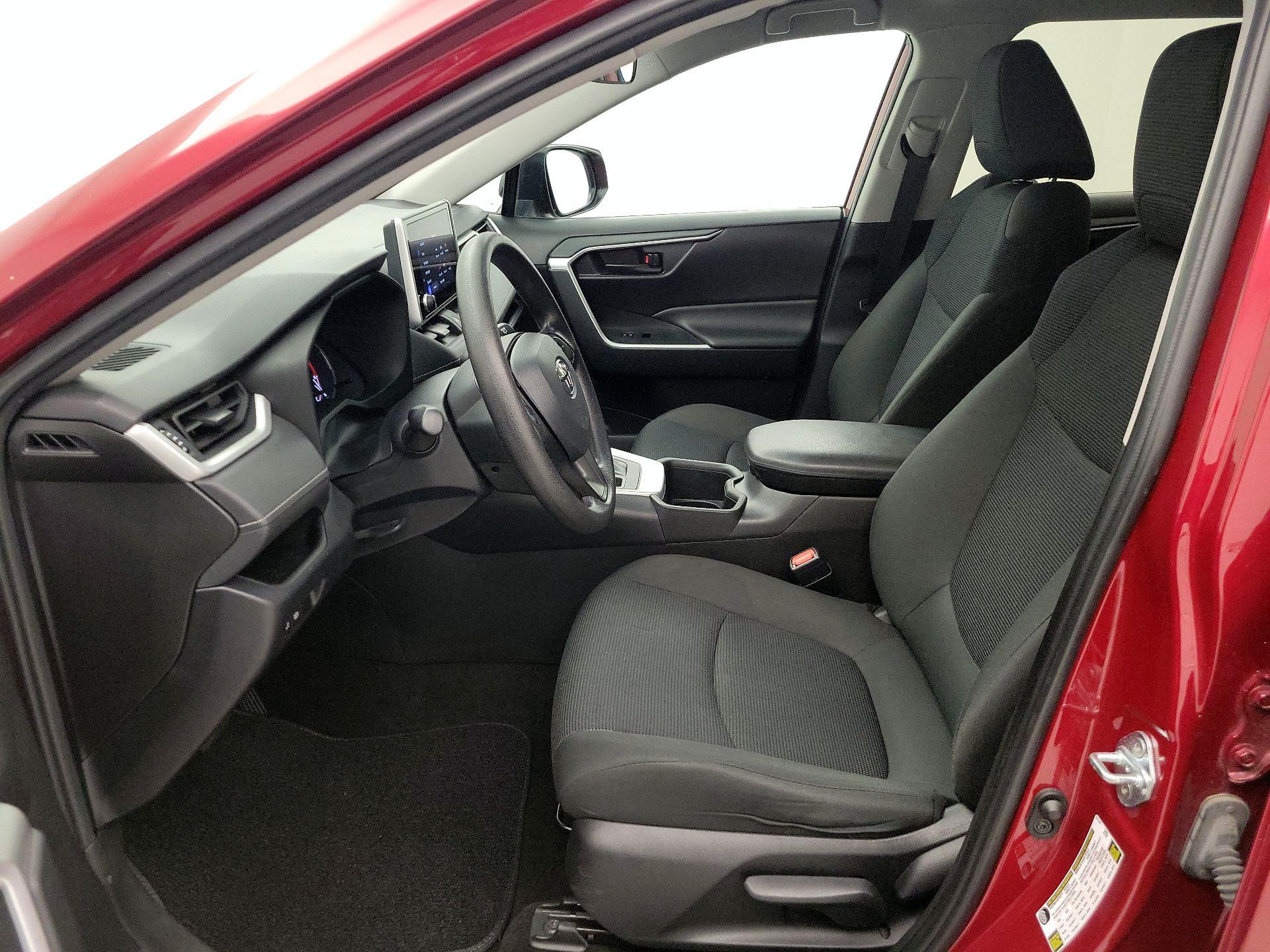 Thumbnail: 2024 Toyota RAV4 - 11