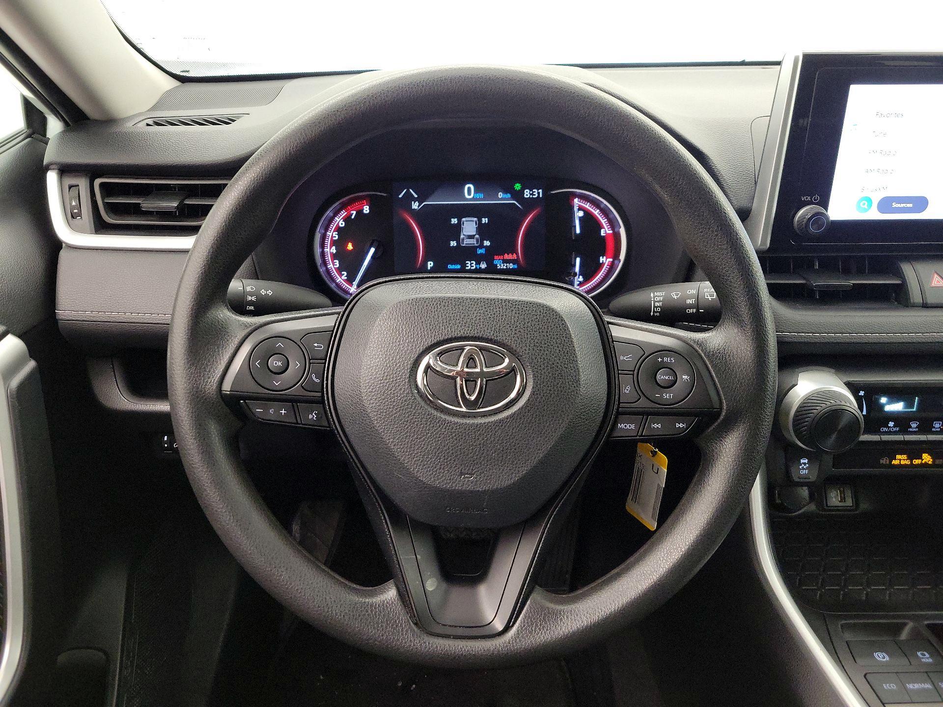 Thumbnail: 2024 Toyota RAV4 - 10