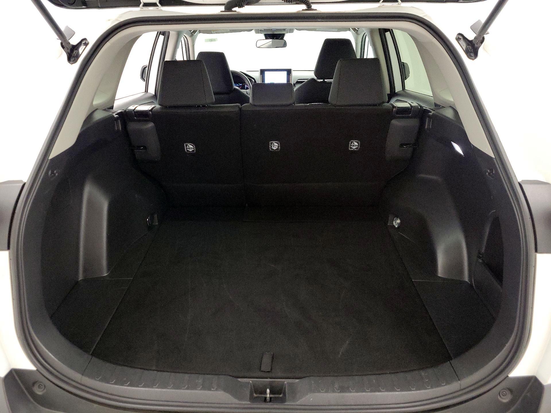 Thumbnail: 2024 Toyota RAV4 - 20