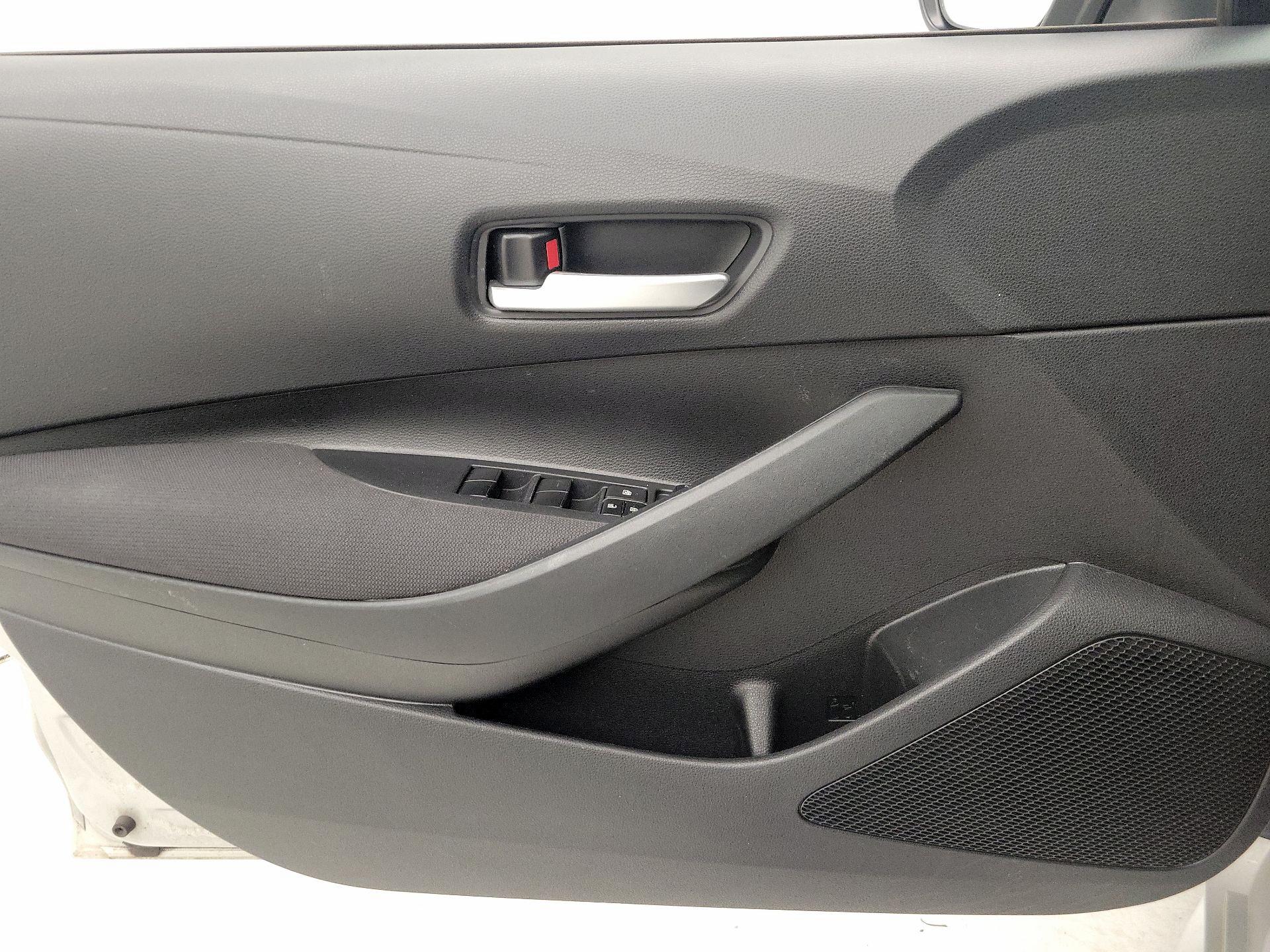 Thumbnail: 2020 Toyota Corolla - 12