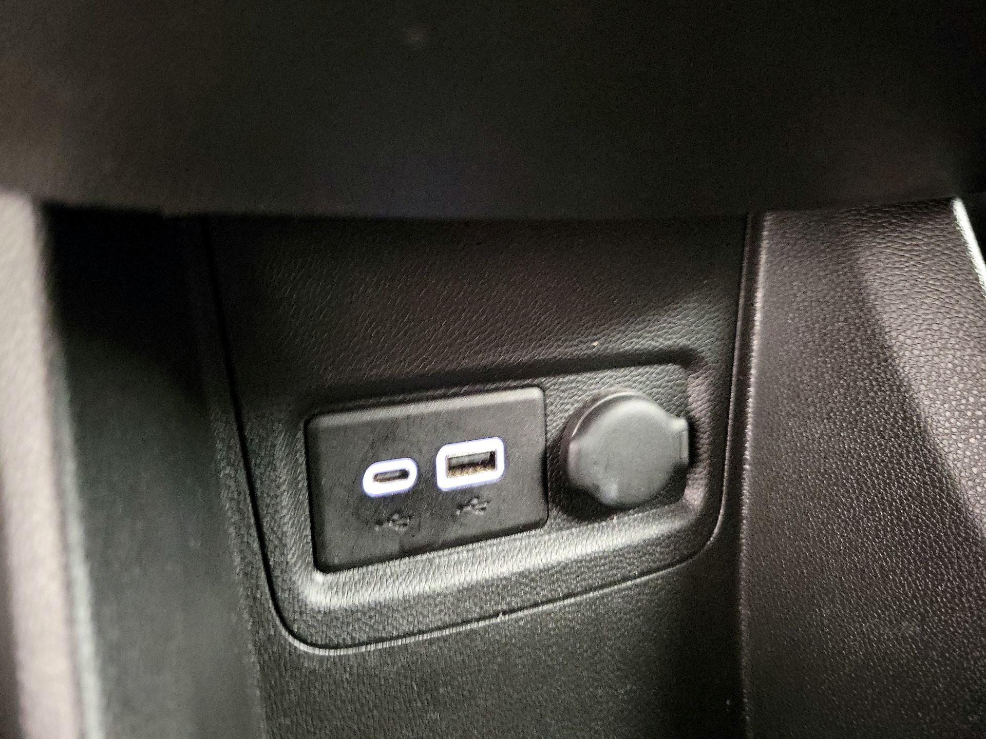 Thumbnail: 2020 Chevrolet Spark - 18