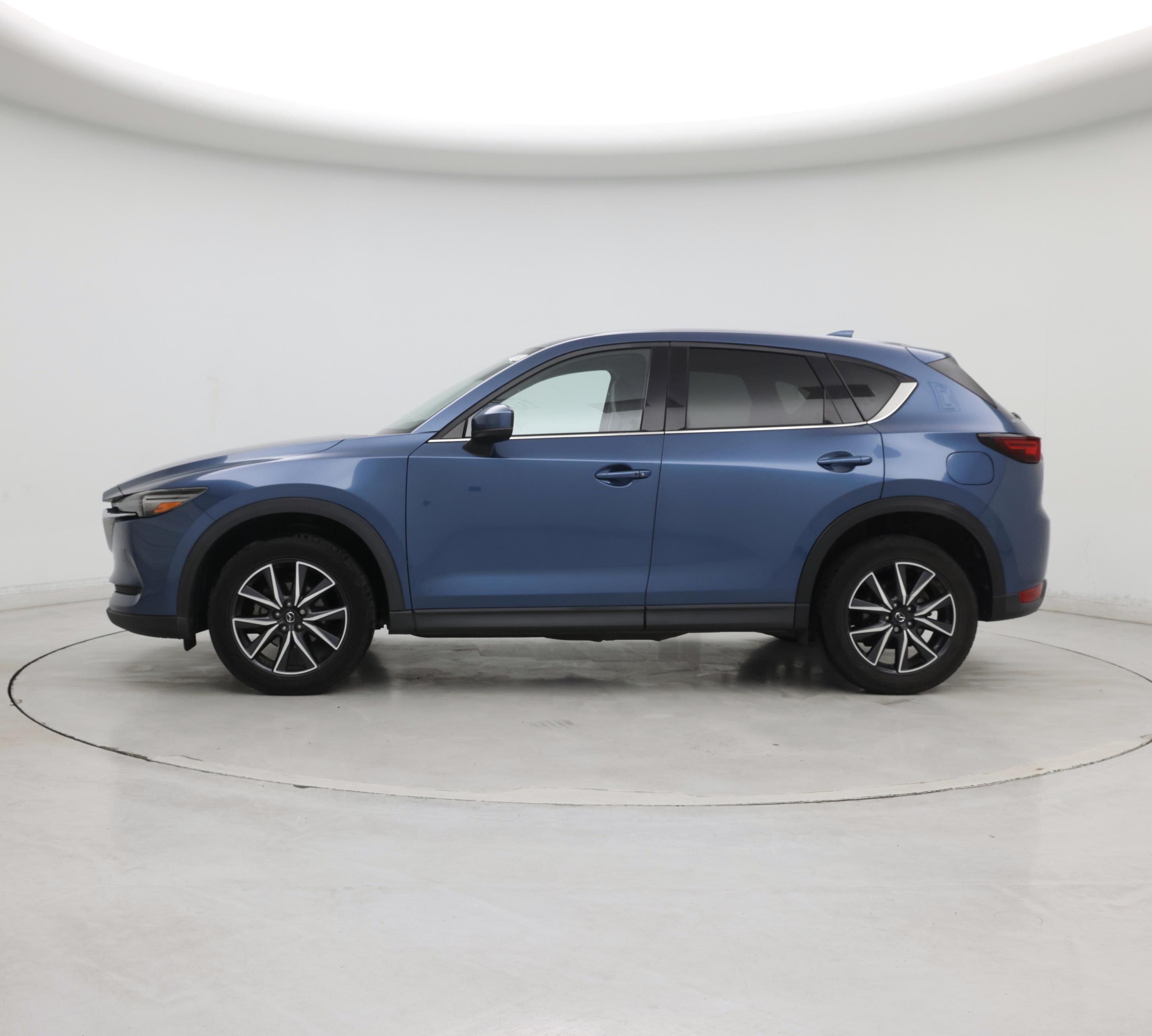 Thumbnail: 2017 Mazda CX-5 - 3