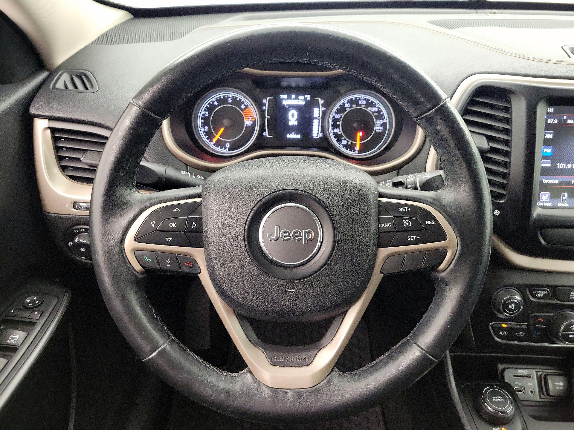 Thumbnail: 2016 Jeep Cherokee - 10